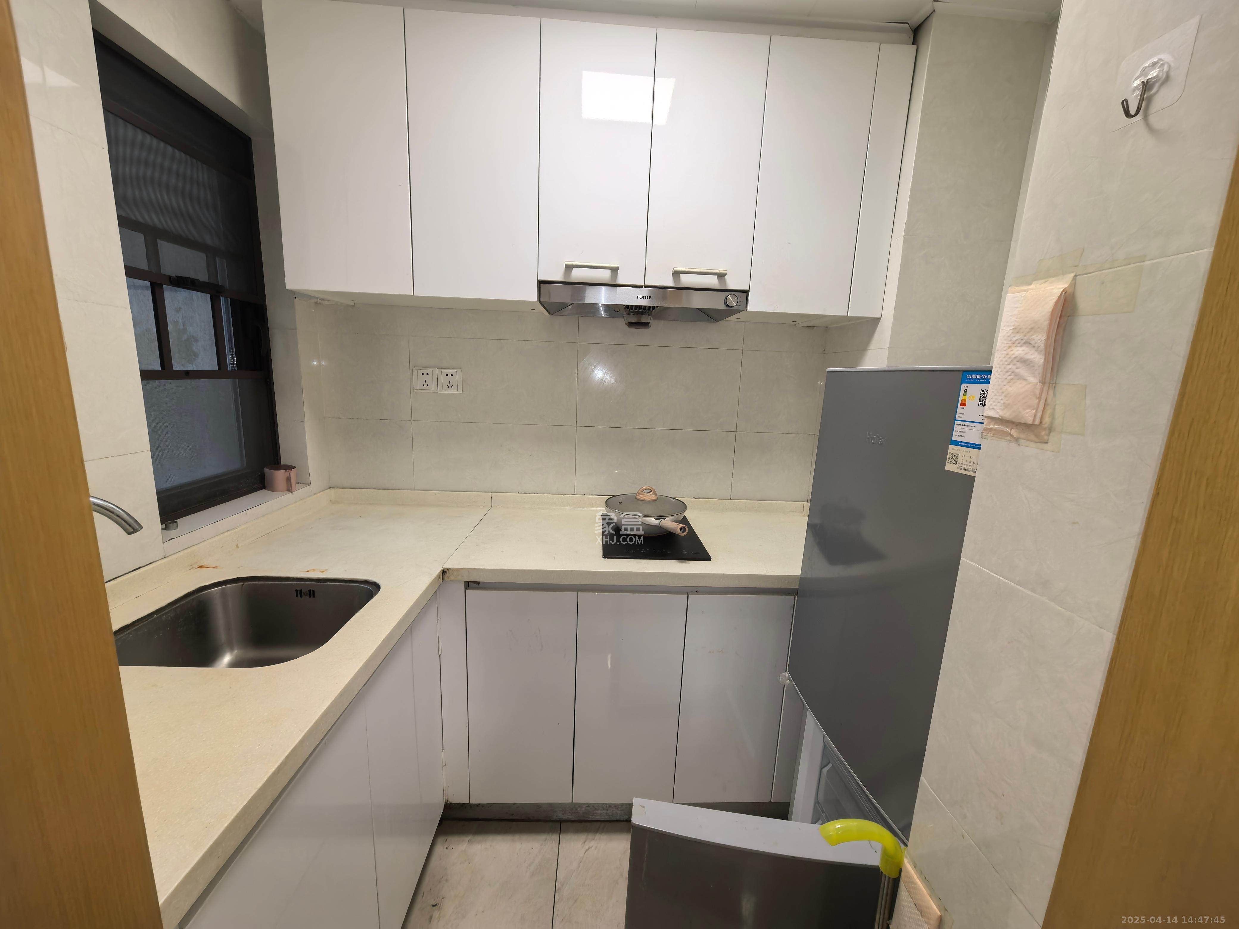 中海新城熙岸(中信新城五期) 1室0厅1卫 1200.0元/月 中海新城熙岸(中信新城五期) 1室0厅1卫 1200.0元/月室内图