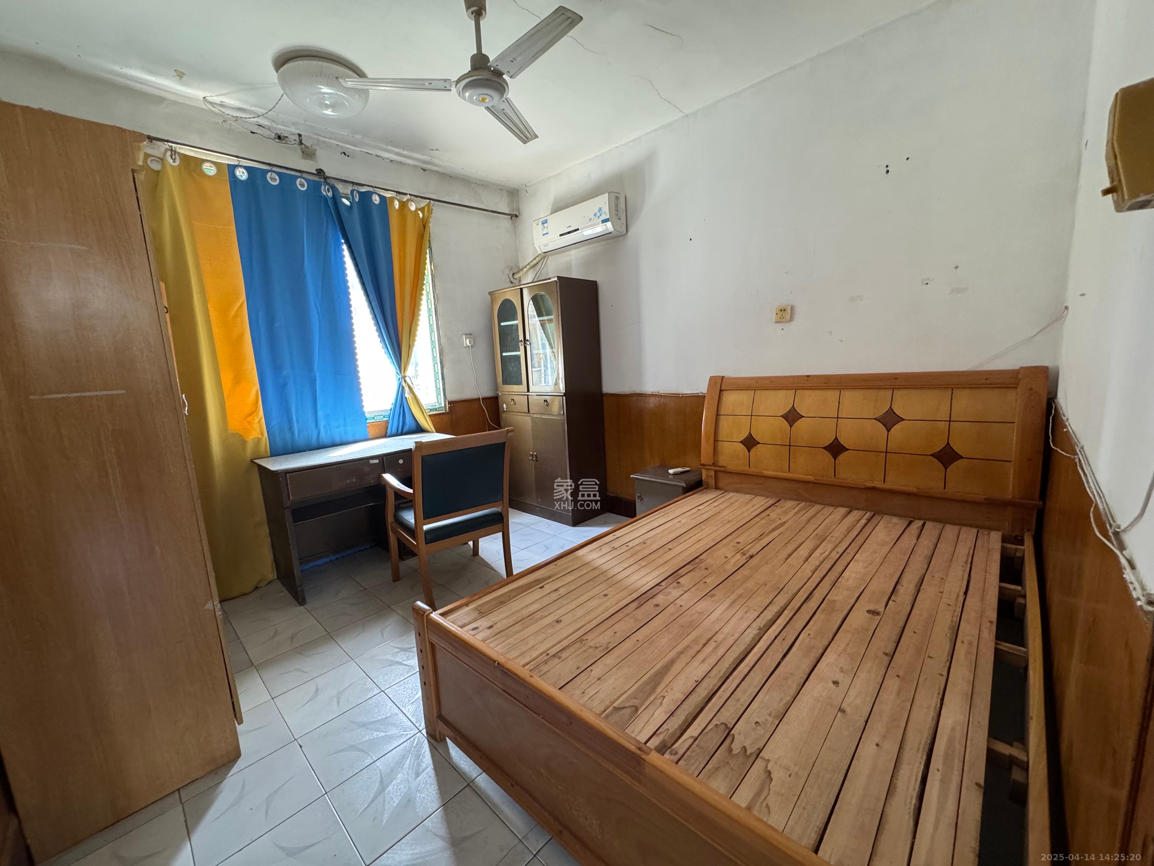 市一医院宿舍 2室1厅1卫 1800.0元/月 市一医院宿舍 2室1厅1卫 1800.0元/月室内图