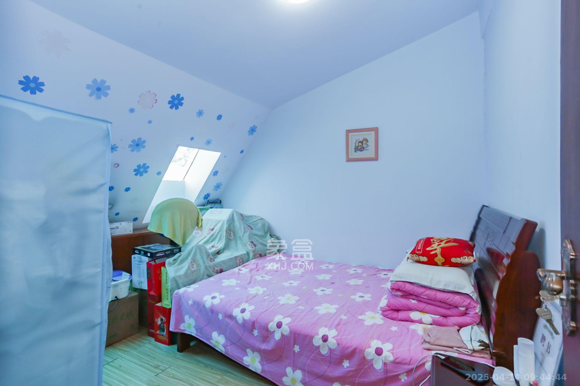 水木兰庭 3室2厅1卫 2000.0元/月 水木兰庭 3室2厅1卫 2000.0元/月室内图