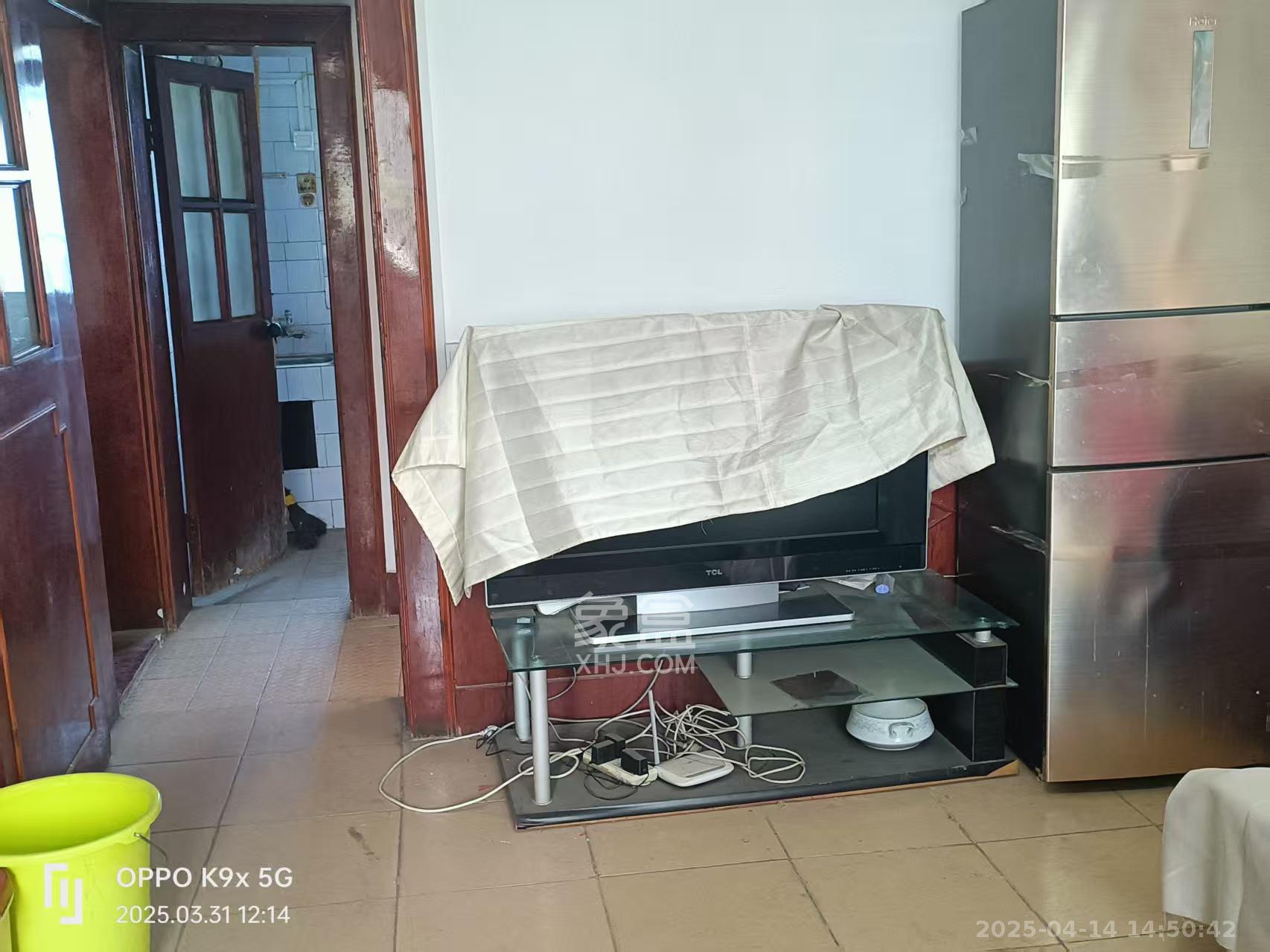 阿弥岭一二片 2室1厅1卫 1000.0元/月 阿弥岭一二片 2室1厅1卫 1000.0元/月室内图