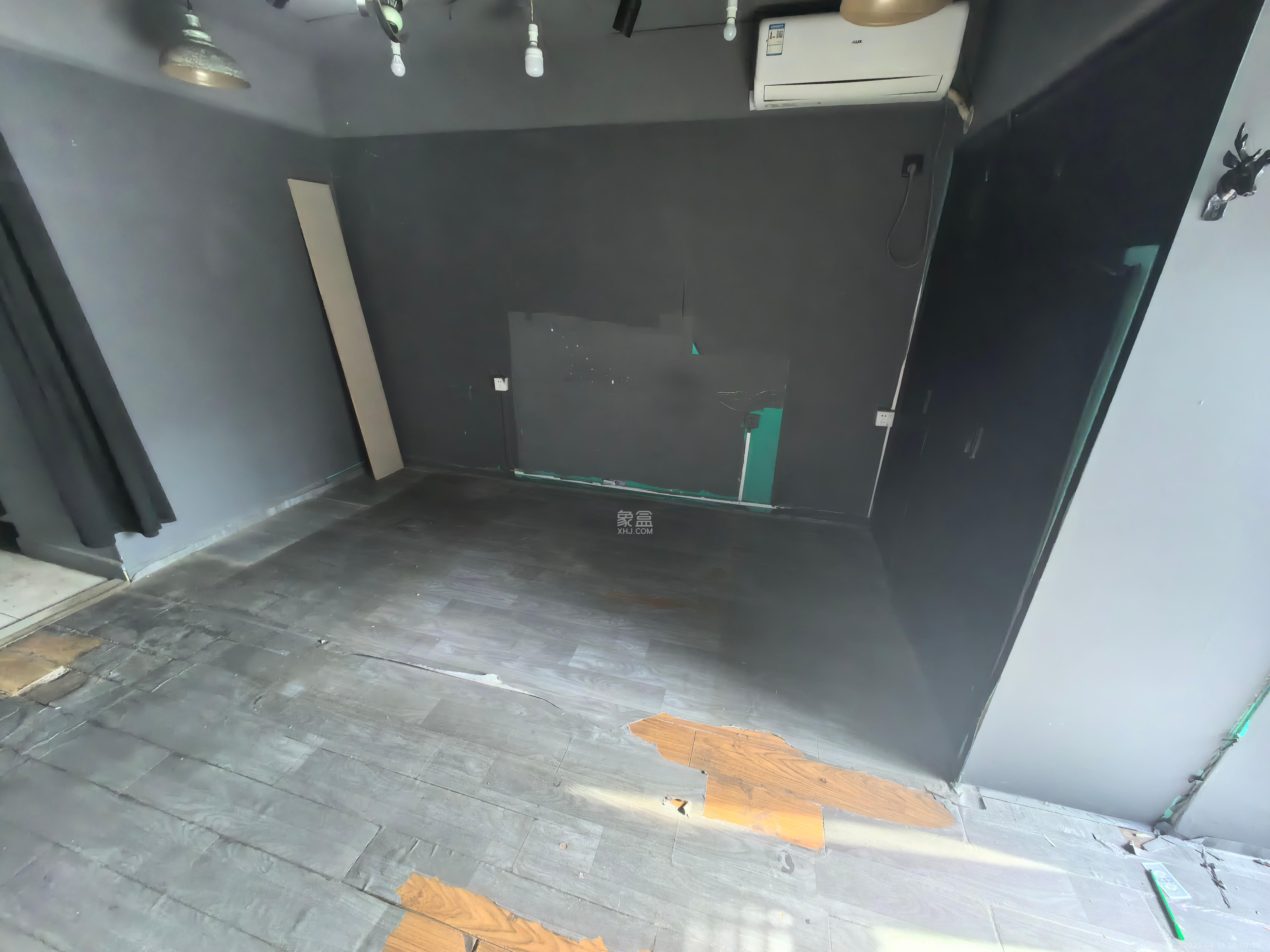 新国际(森和大厦) 1室0厅0卫 1600.0元/月 新国际(森和大厦) 1室0厅0卫 1600.0元/月室内图