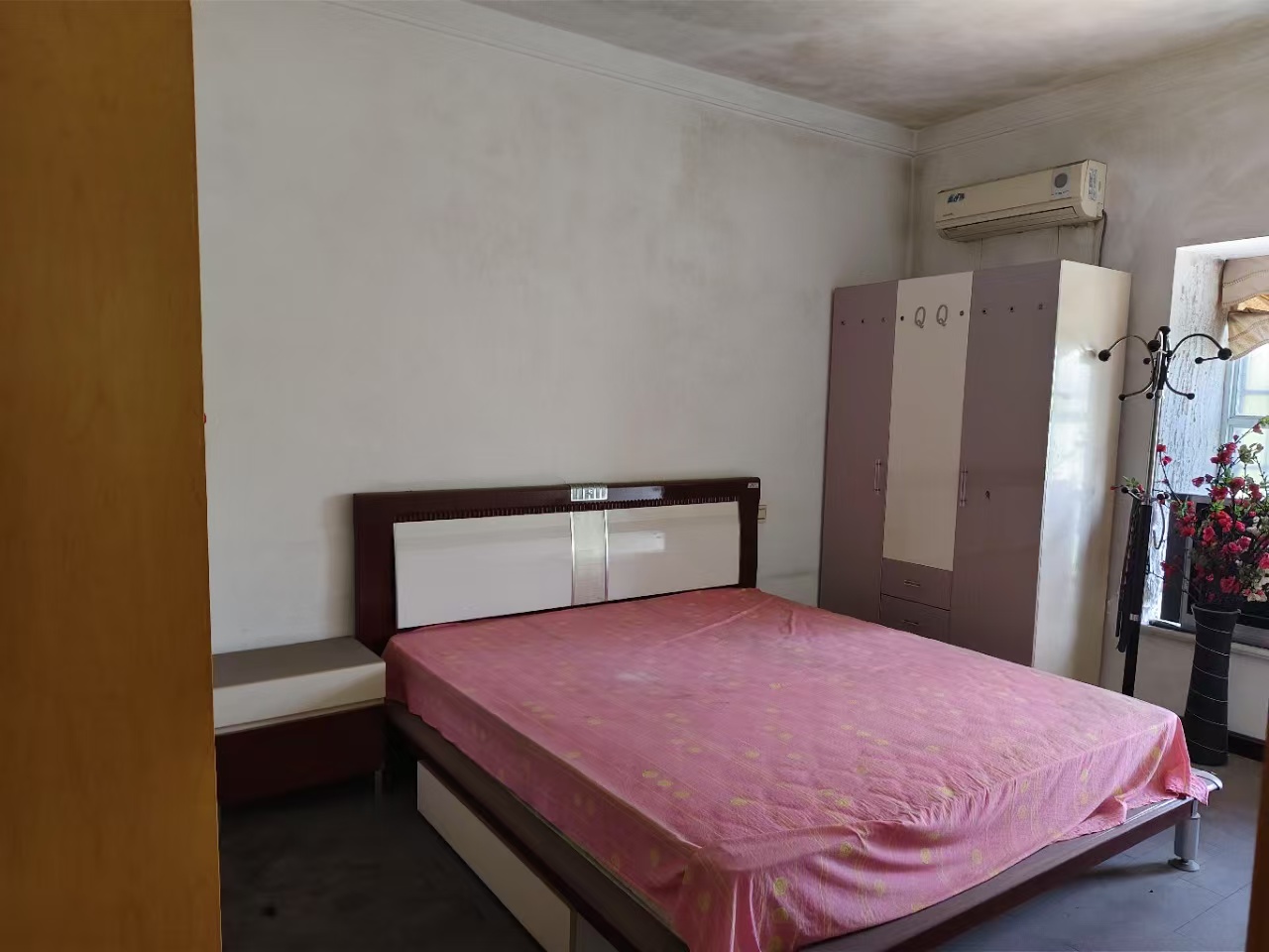 丽景雅苑 3室2厅2卫 55.8万 丽景雅苑 3室2厅2卫 55.8万室内图