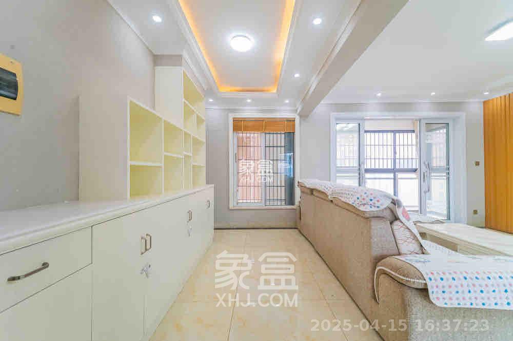 方略城市广场  3室2厅1卫   2700.00元/月室内图