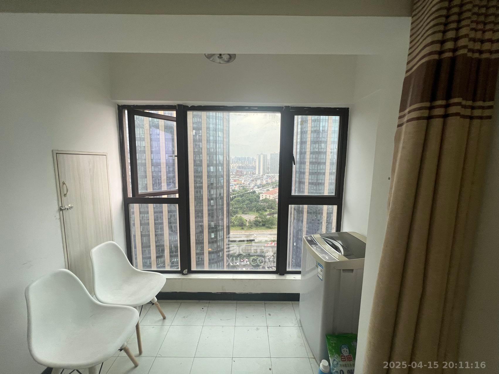 高升时代广场(冠铭商务中心) 1室1厅1卫 1300.0元/月 高升时代广场(冠铭商务中心) 1室1厅1卫 1300.0元/月室内图