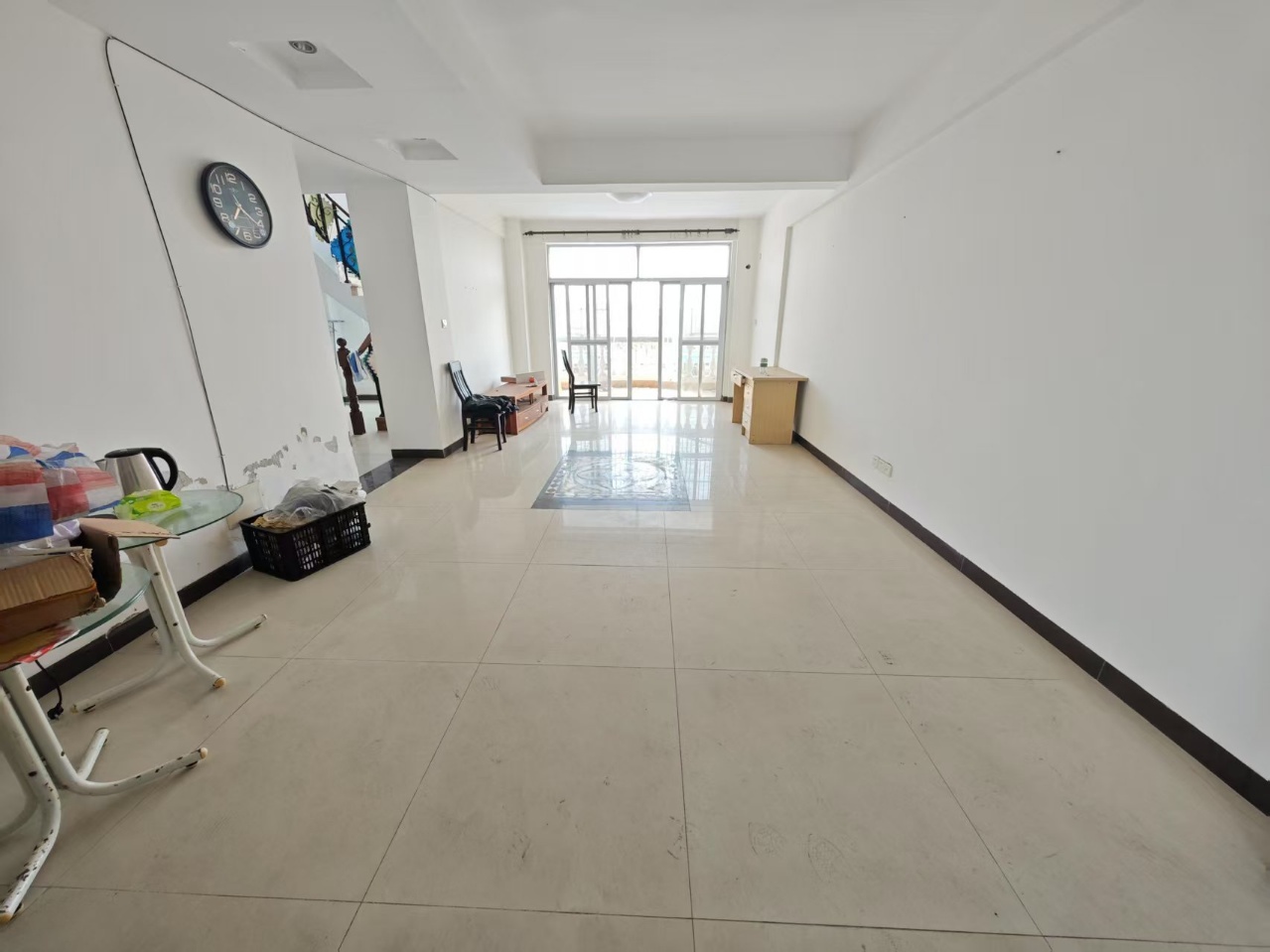 秀苑海景花园  5室2厅3卫    208.0万 秀苑海景花园  5室2厅3卫    208.0万户型图