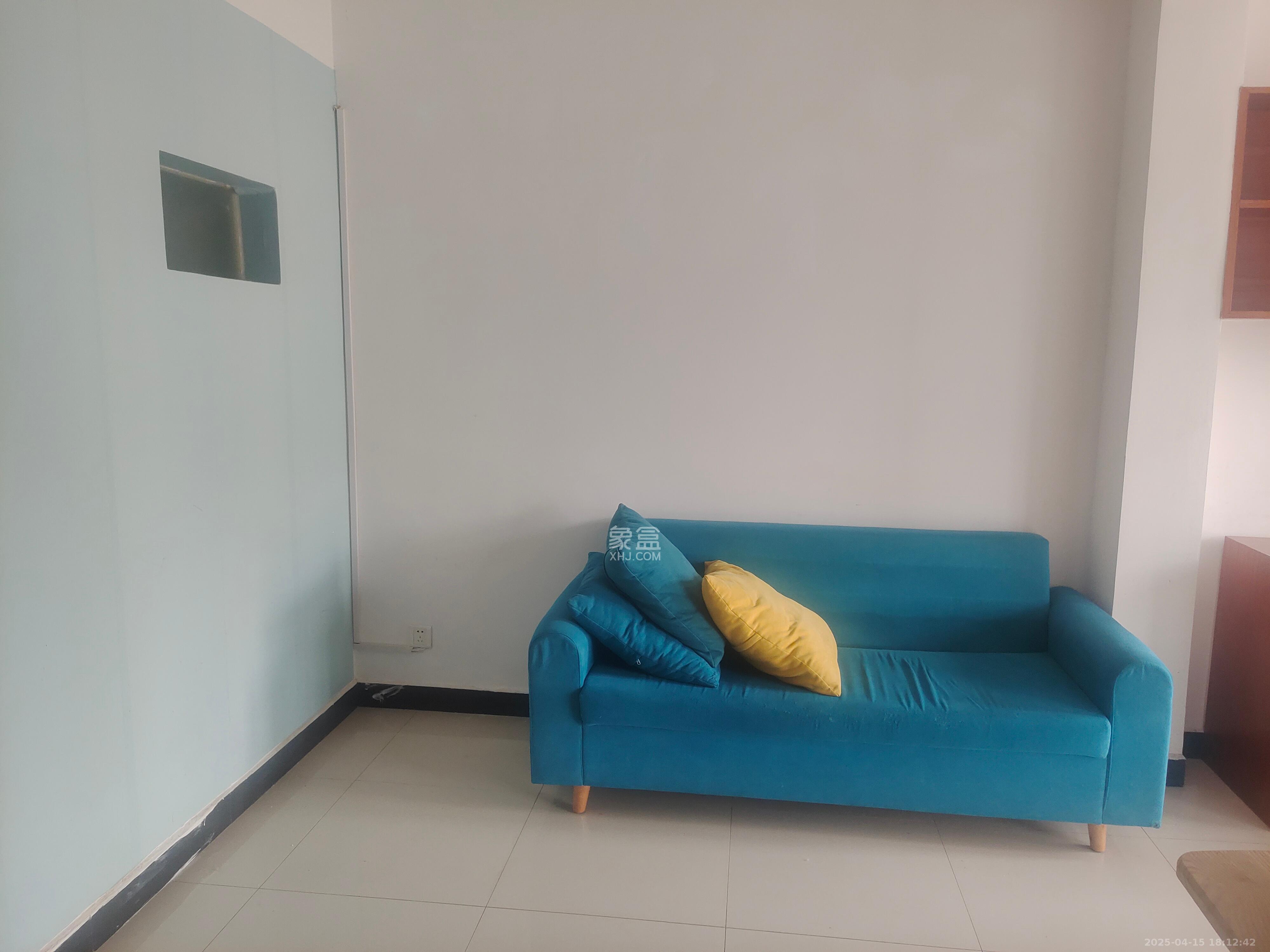 时代公馆 1室1厅1卫 1600.0元/月 时代公馆 1室1厅1卫 1600.0元/月室内图