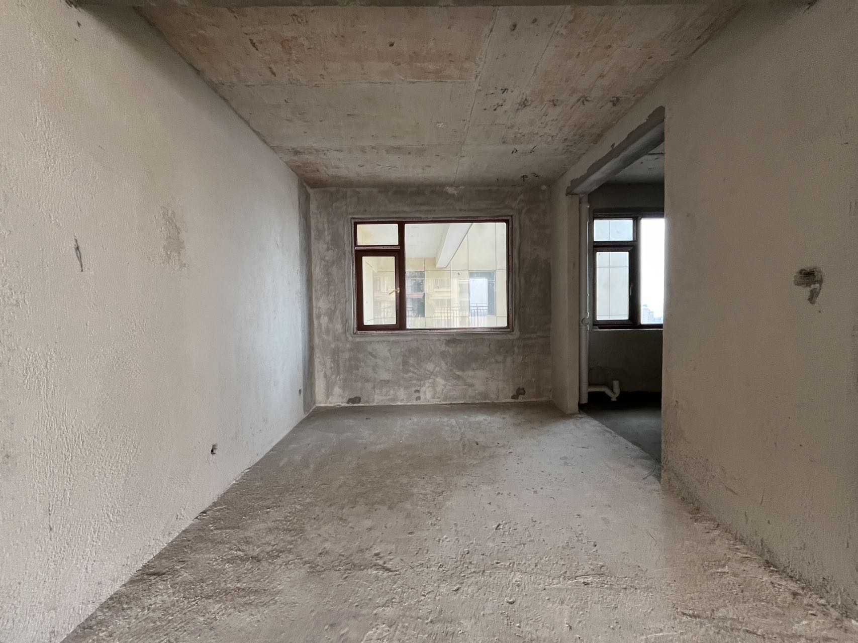 石化大院  4室2厅2卫    80.0万 石化大院  4室2厅2卫    80.0万客厅