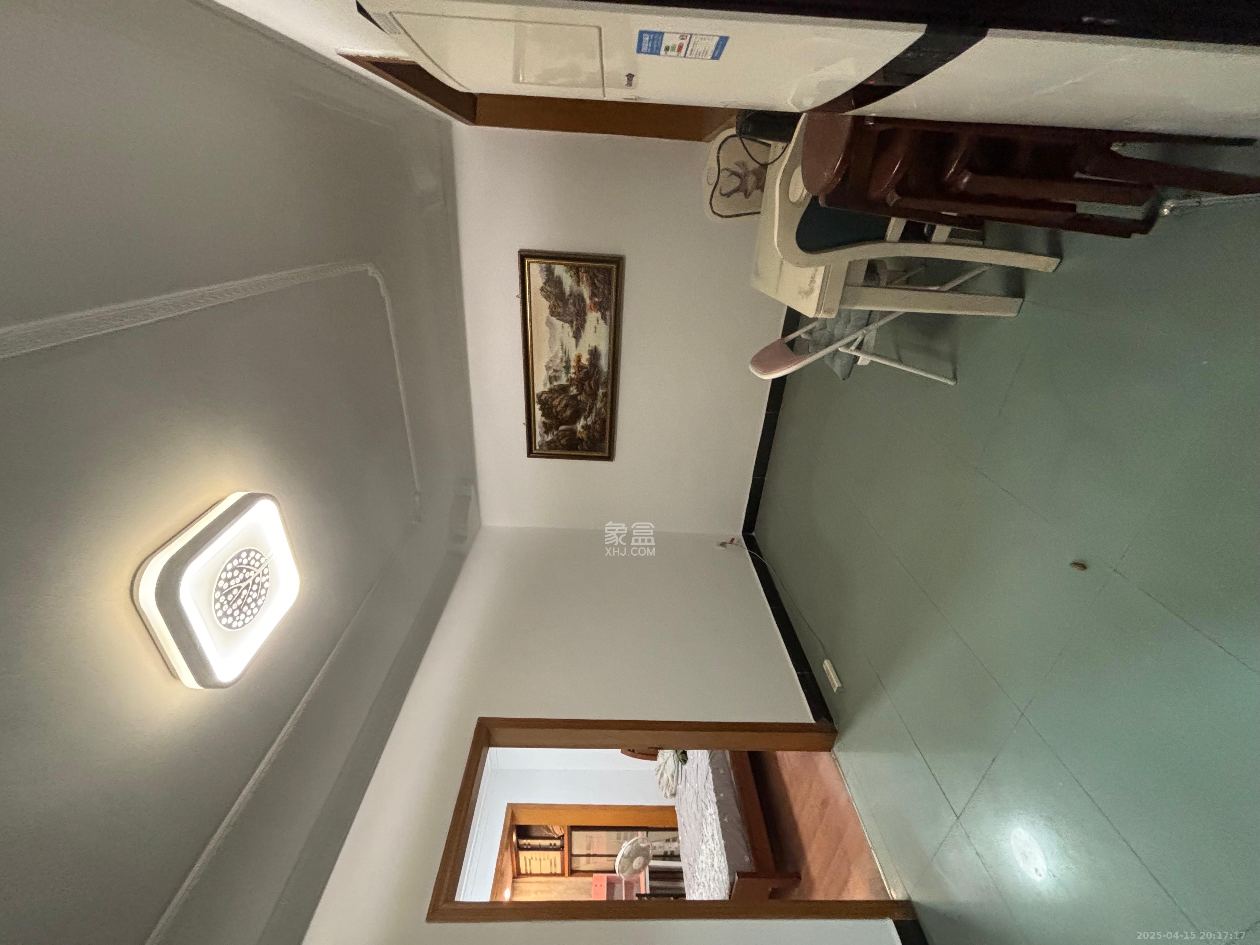 向韶村 2室1厅1卫 1500.0元/月 向韶村 2室1厅1卫 1500.0元/月室内图