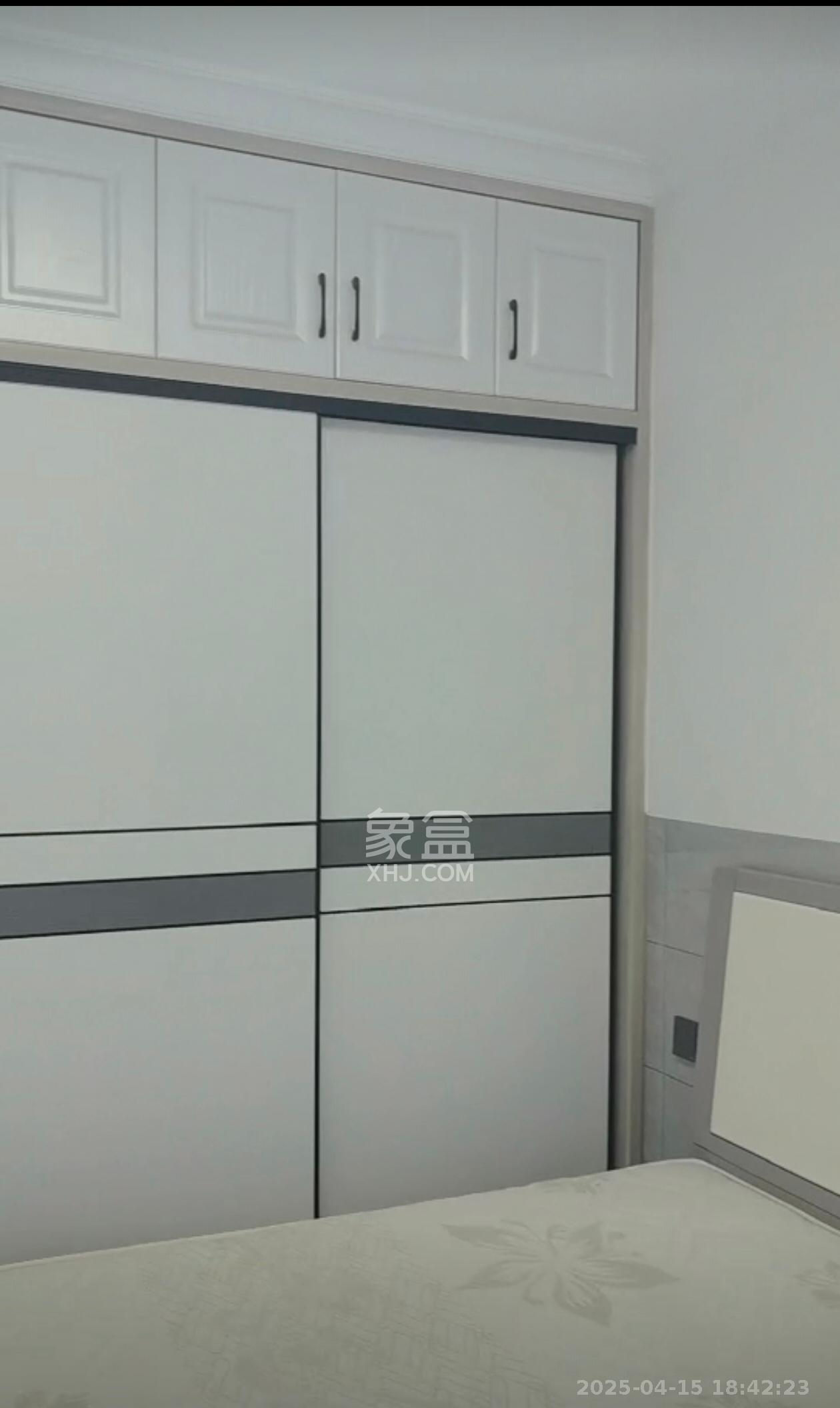 和润园三期 3室2厅1卫 2800.0元/月 和润园三期 3室2厅1卫 2800.0元/月室内图