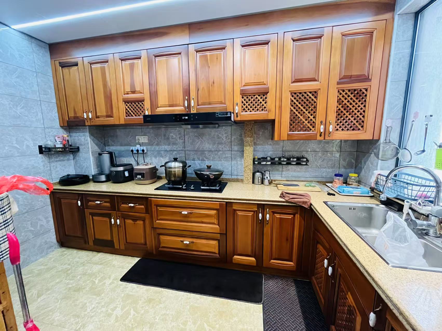 华晨御园 3室2厅1卫 74.00万 华晨御园 3室2厅1卫 74.00万室内图