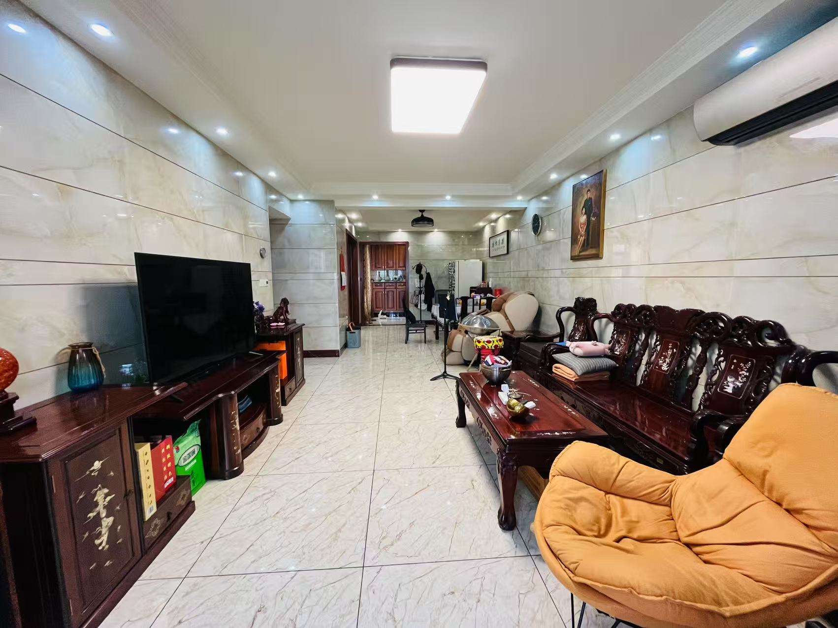 华晨御园 3室2厅1卫 74.00万 华晨御园 3室2厅1卫 74.00万室内图