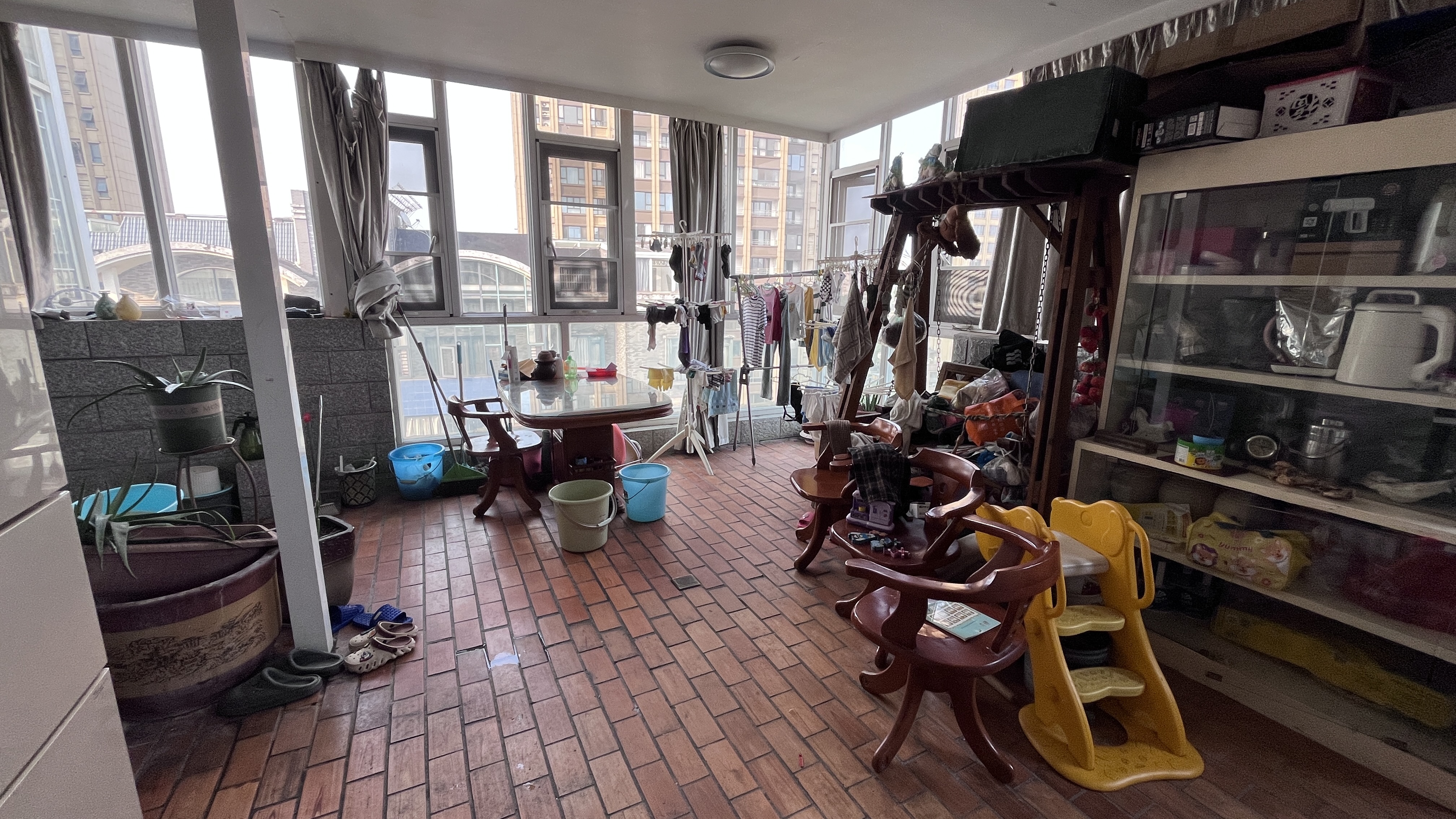 海创明珠花园 5室2厅2卫 78.0万 海创明珠花园 5室2厅2卫 78.0万室内图