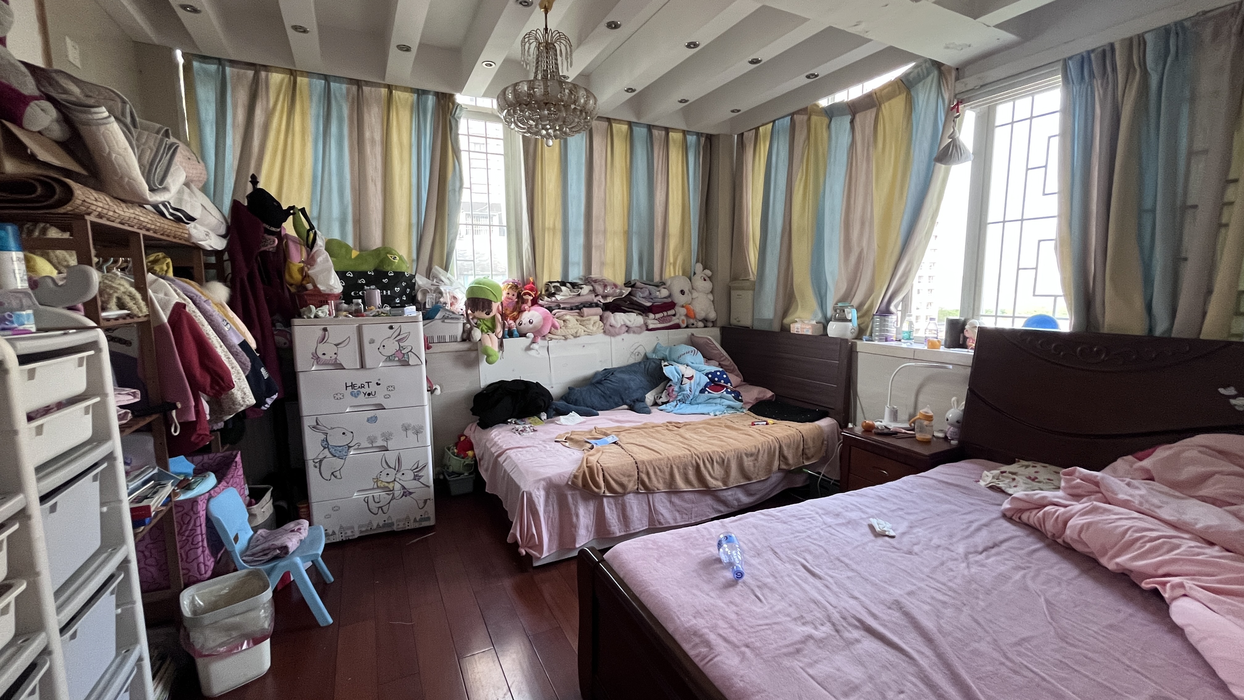 海创明珠花园 5室2厅2卫 78.0万 海创明珠花园 5室2厅2卫 78.0万室内图