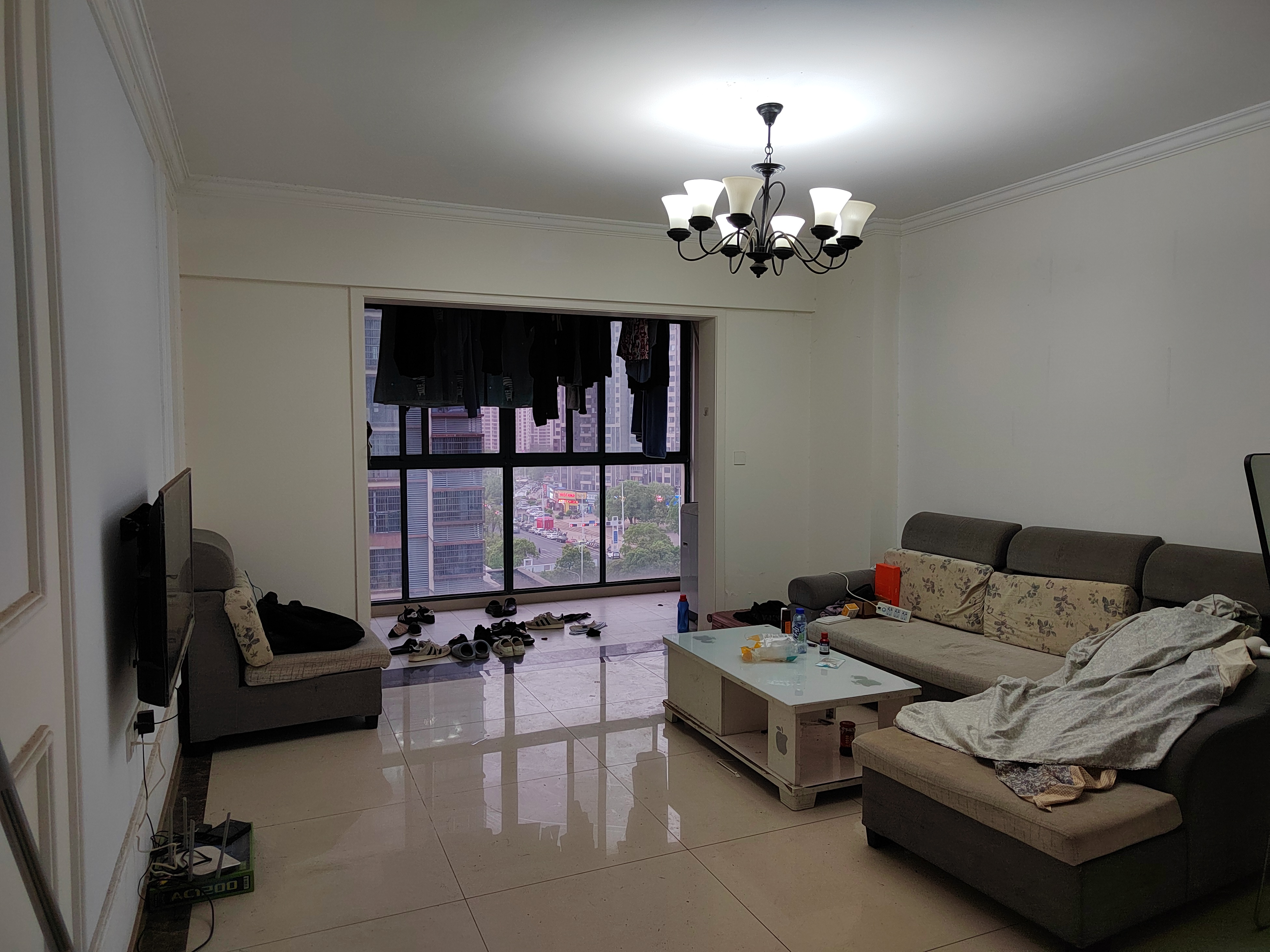 湖景名城 3室2厅2卫 67.8万 湖景名城 3室2厅2卫 67.8万室内图