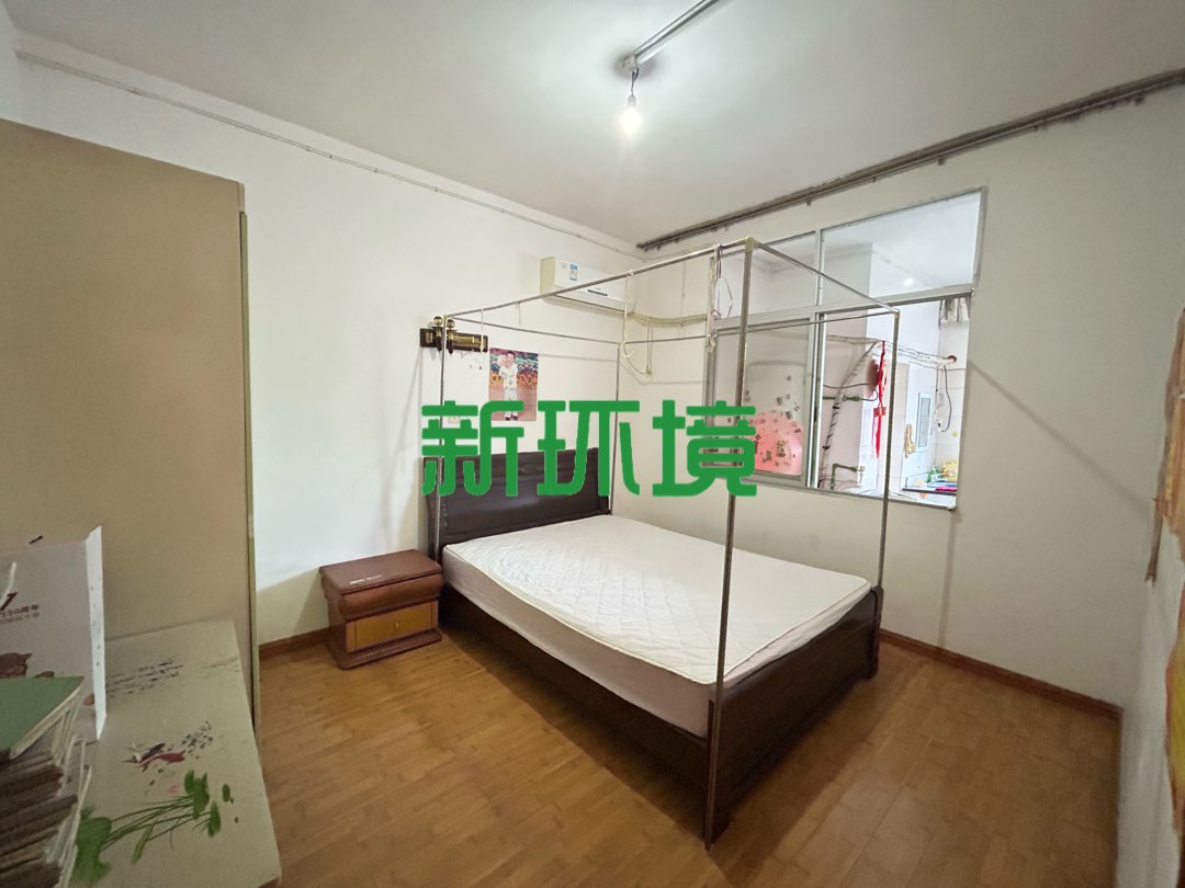 交通局宿舍  3室2厅2卫    1000.0元/月 交通局宿舍  3室2厅2卫    1000.0元/月室内图