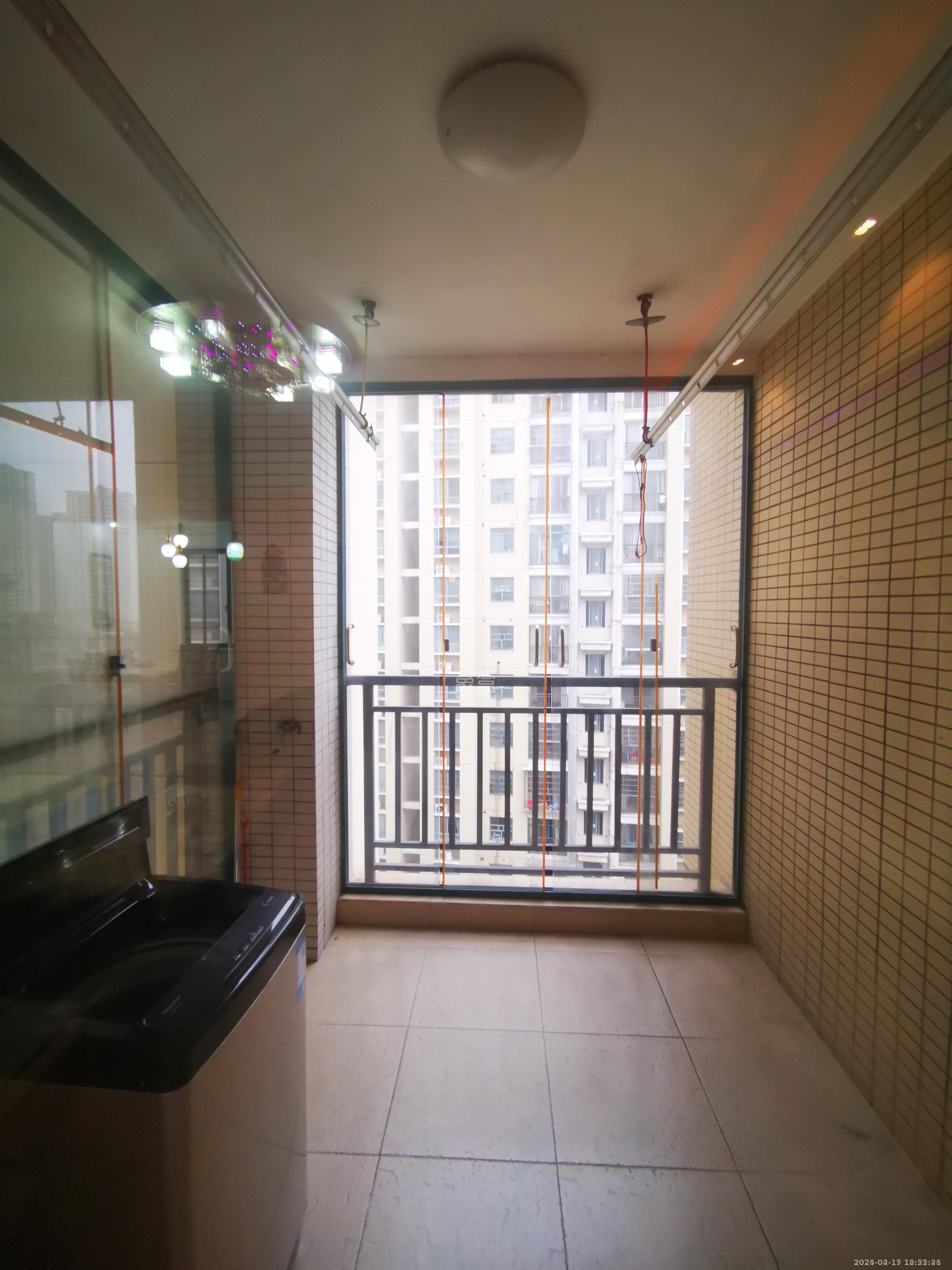 共和城 1室0厅0卫 2400.0元/月 共和城 1室0厅0卫 2400.0元/月室内图