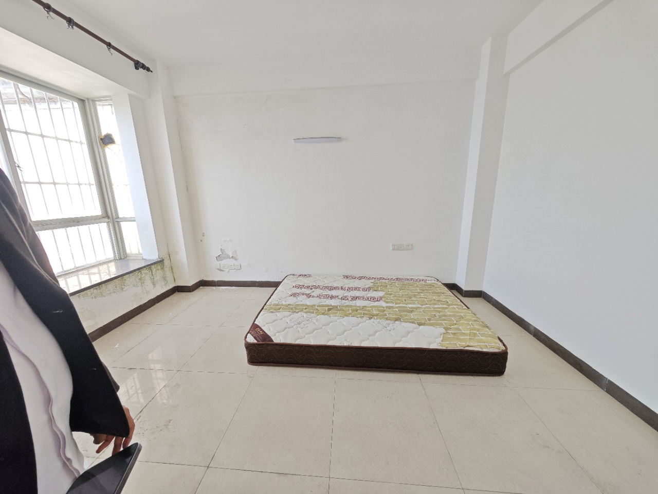 秀苑海景花园  5室2厅3卫    208.0万 秀苑海景花园  5室2厅3卫    208.0万室内图