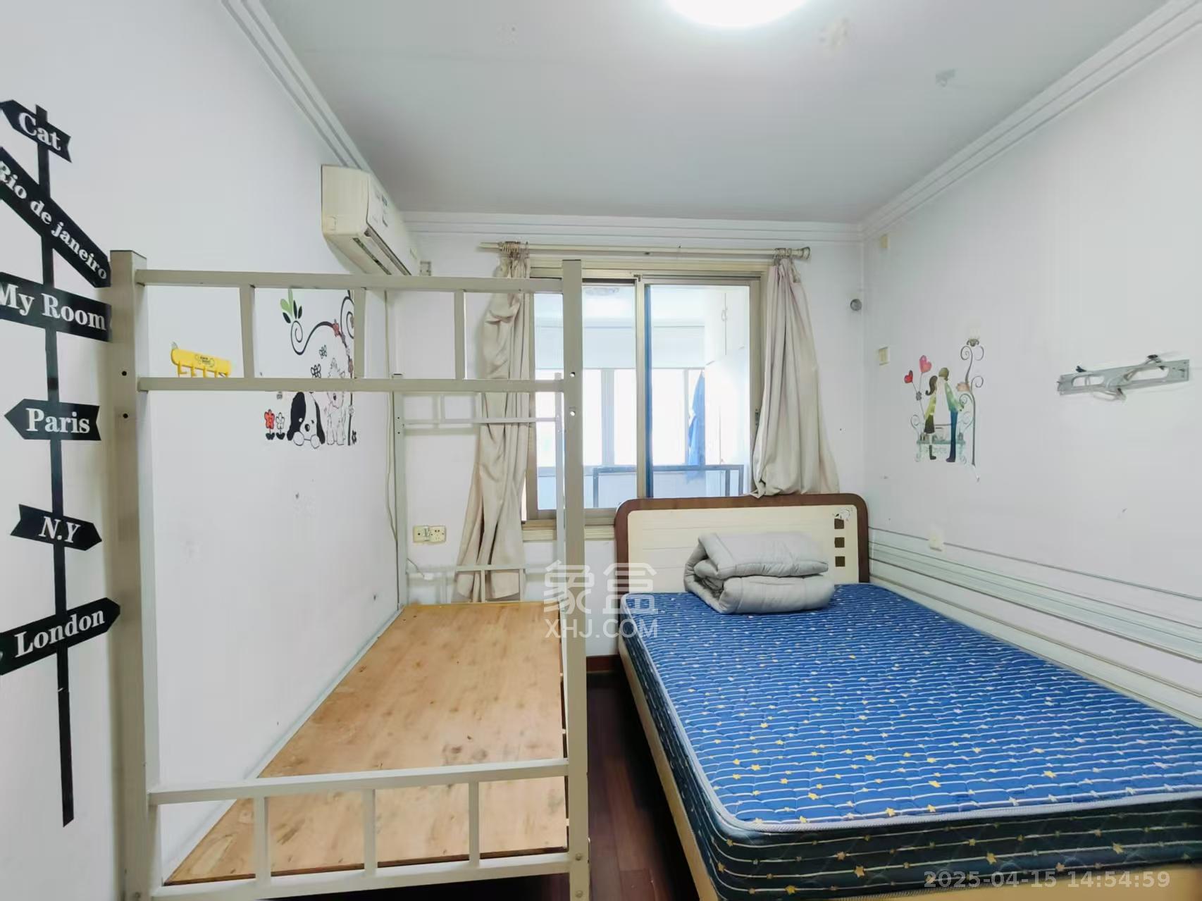 岳银小区（一二三五村）  3室2厅2卫   2200.00元/月室内图