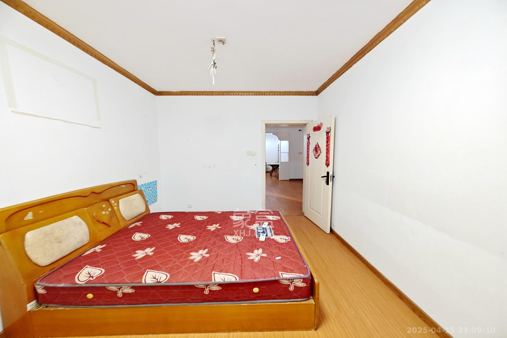 中意花苑  2室2厅1卫    60.8万 中意花苑  2室2厅1卫    60.8万卧室