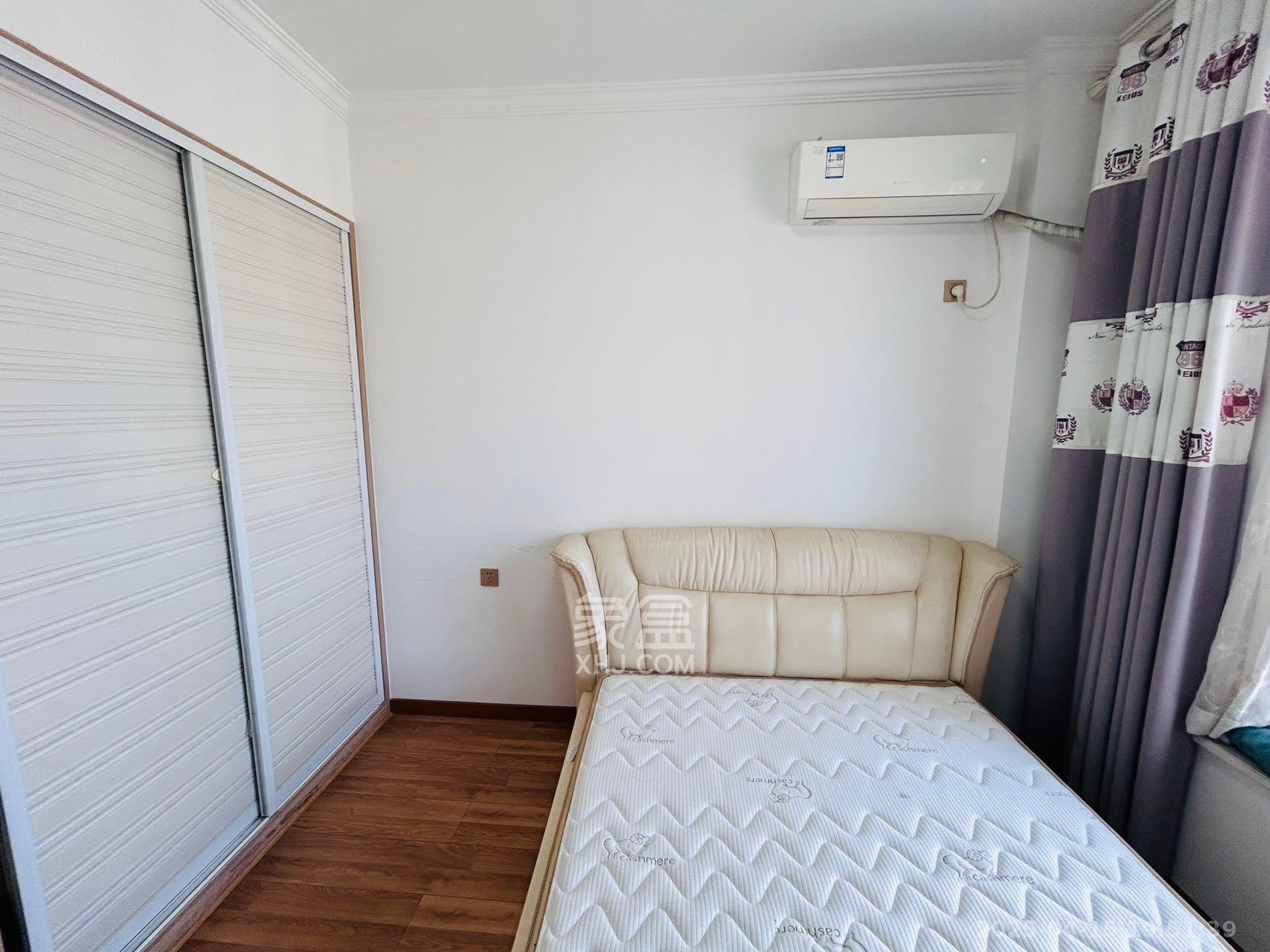 城市山水豪园(山水城市风景) 3室2厅2卫 3200.0元/月 城市山水豪园(山水城市风景) 3室2厅2卫 3200.0元/月室内图