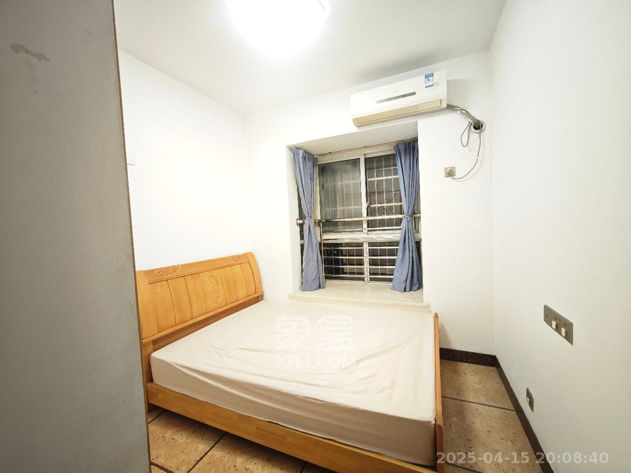 中房F联邦 3室2厅1卫 2500.0元/月 中房F联邦 3室2厅1卫 2500.0元/月室内图