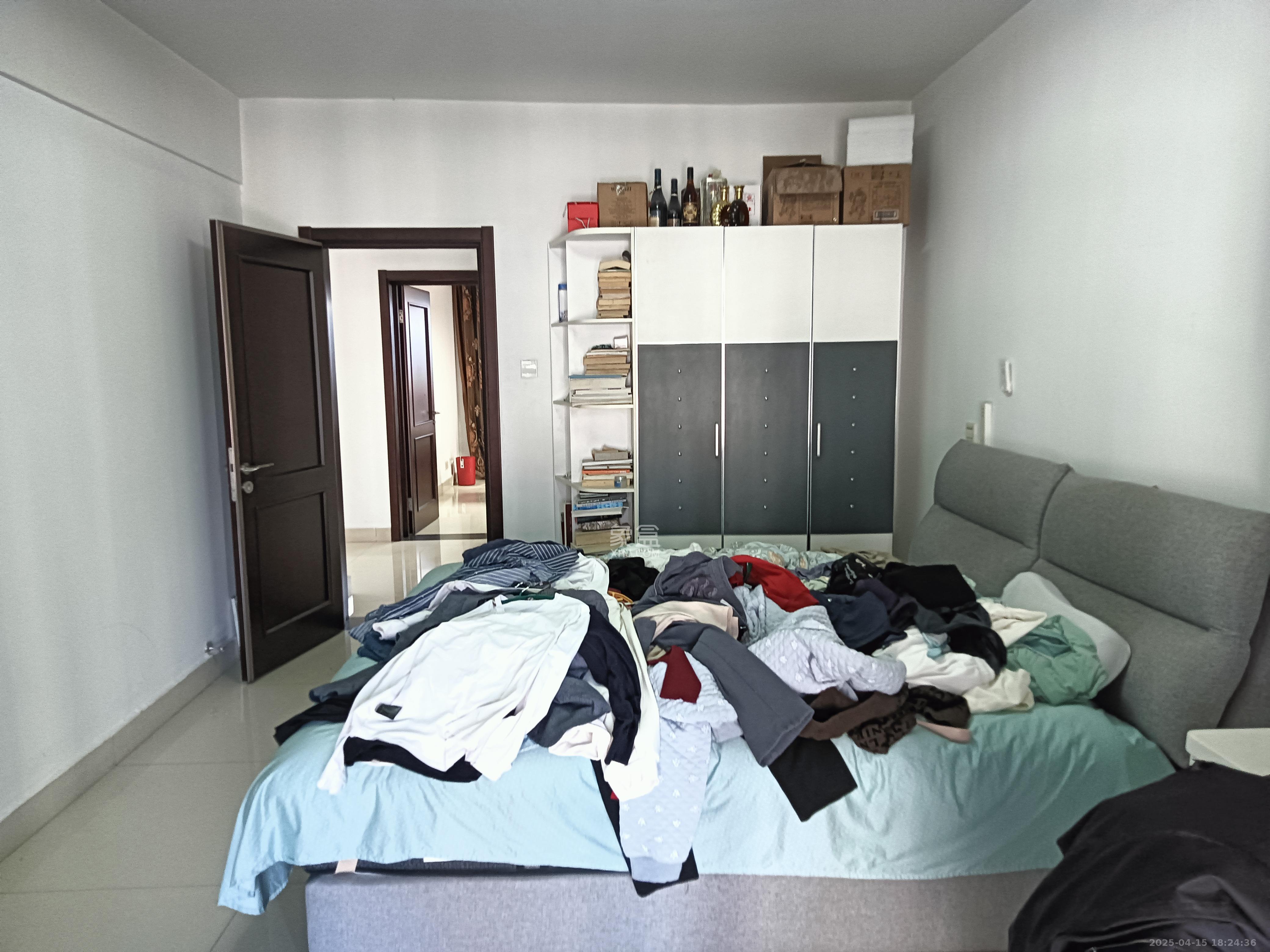 古汉名居 4室2厅2卫 4000.0元/月 古汉名居 4室2厅2卫 4000.0元/月室内图