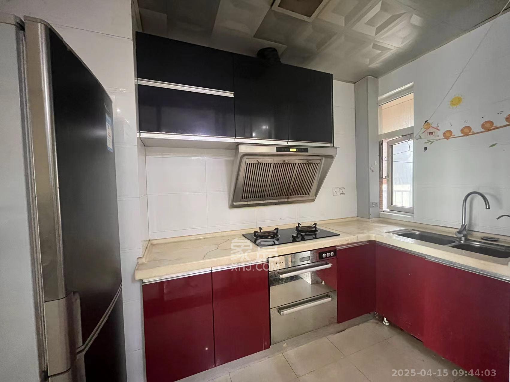 星典时代 3室2厅2卫 2800.0元/月 星典时代 3室2厅2卫 2800.0元/月室内图