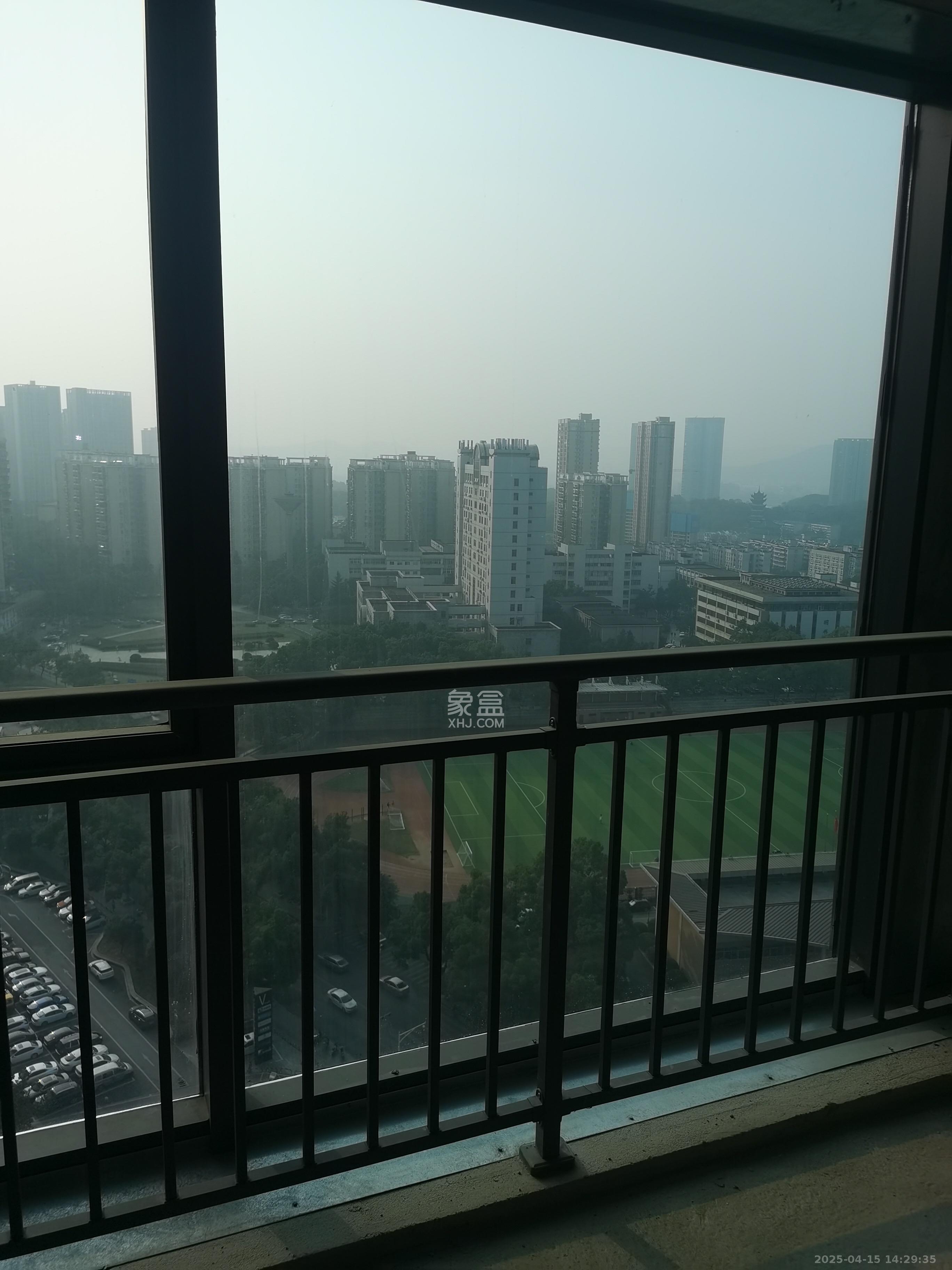 万润时光里  1室1厅1卫   1500.00元/月室内图