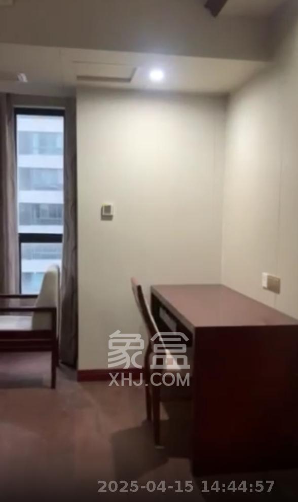 标志商务中心  1室1厅1卫   1400.00元/月室内图