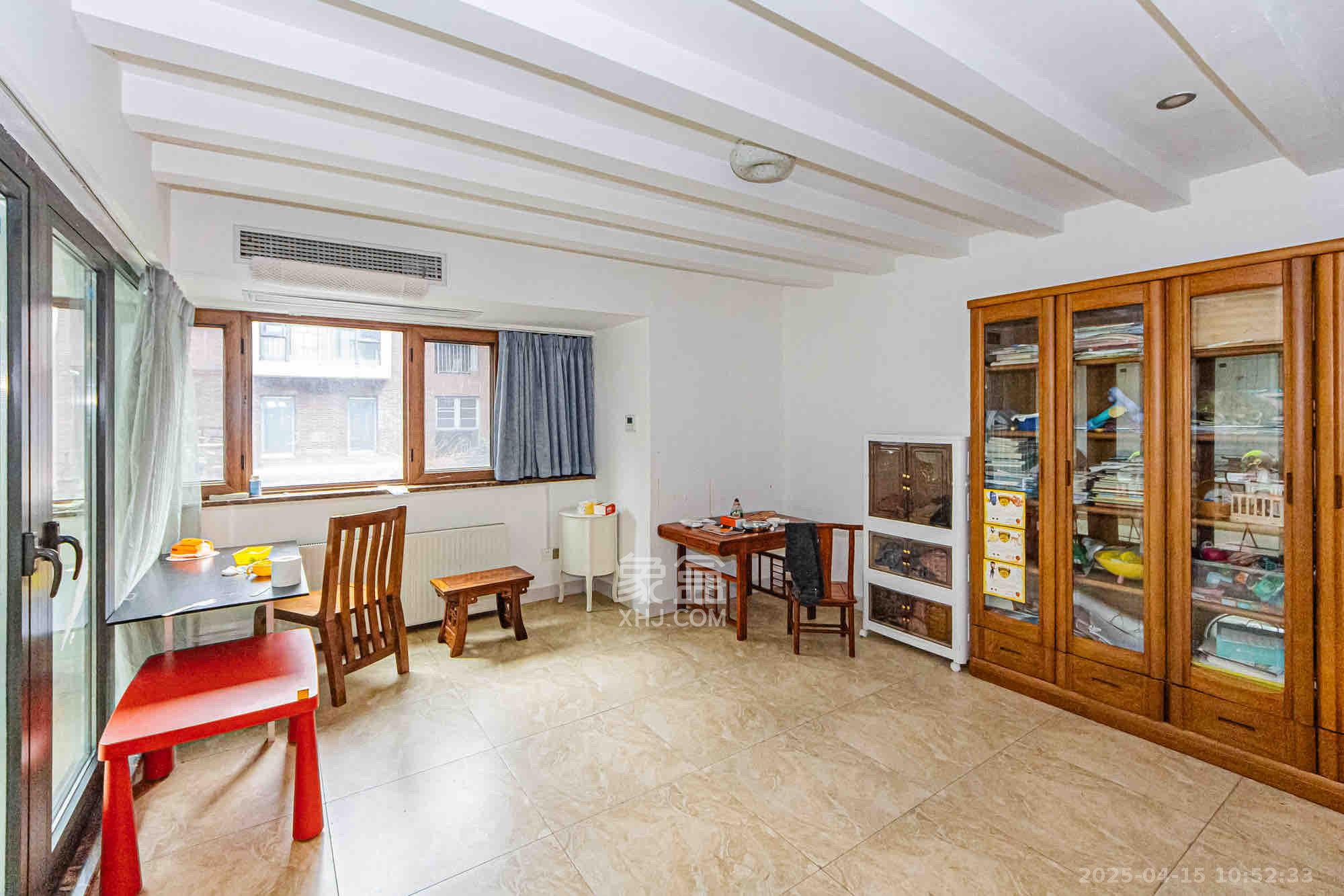 万科城 6室2厅3卫 8000.0元/月 万科城 6室2厅3卫 8000.0元/月室内图