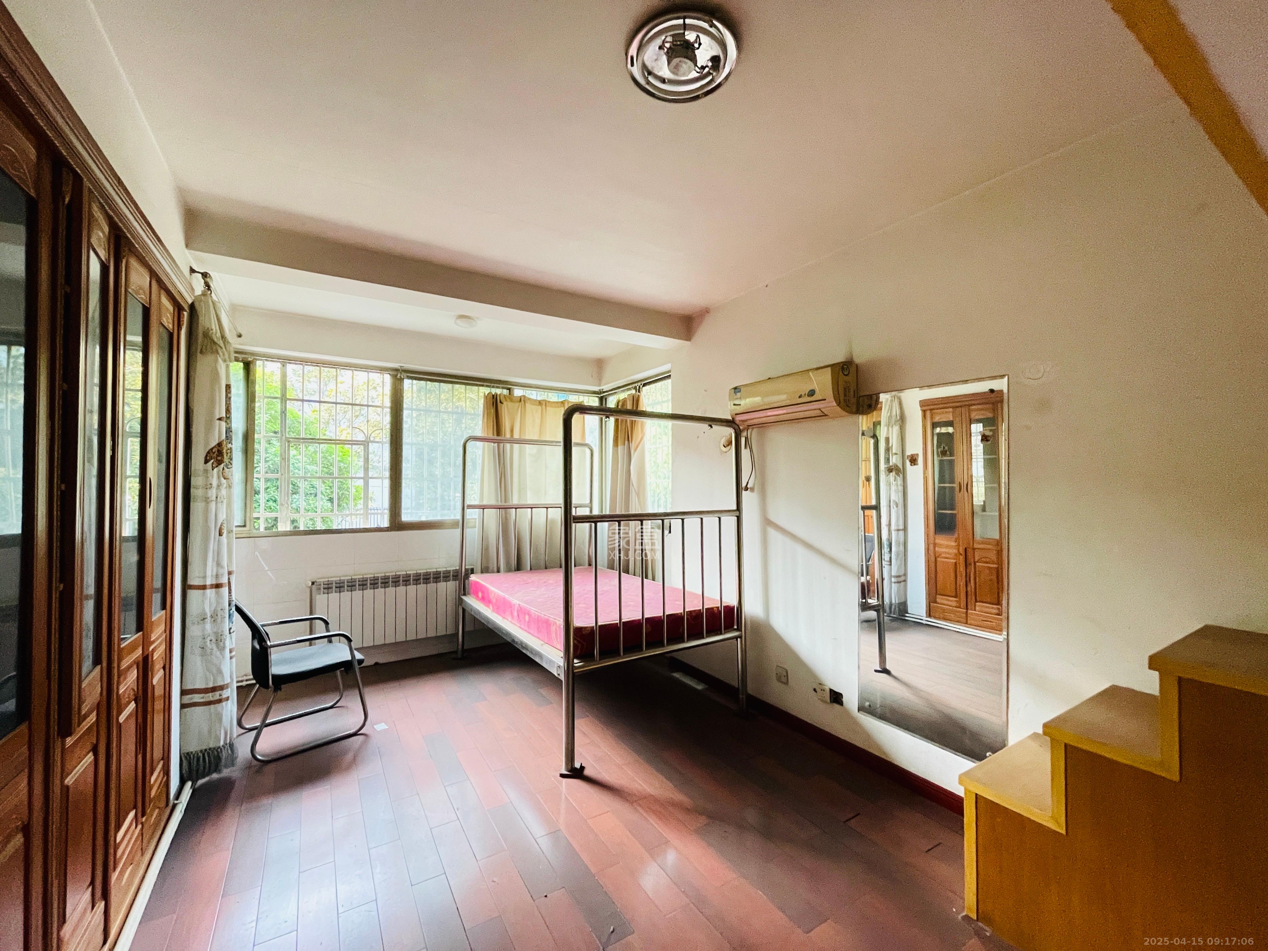 紫薇鑫园 4室2厅2卫 3000.0元/月 紫薇鑫园 4室2厅2卫 3000.0元/月室内图