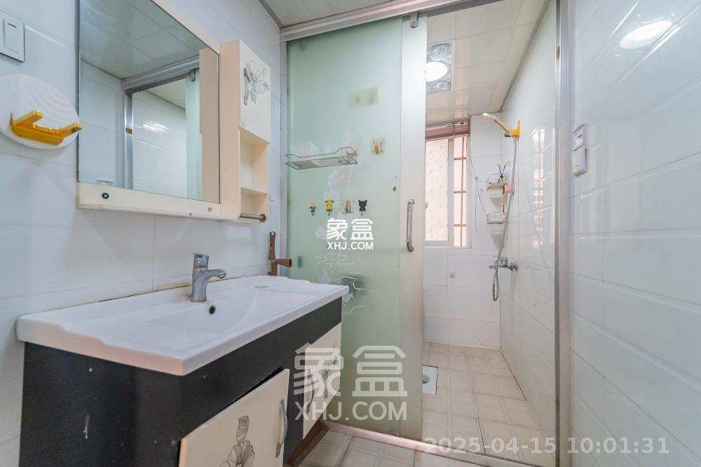 锦璨家园 3室2厅1卫 2000.0元/月 锦璨家园 3室2厅1卫 2000.0元/月室内图