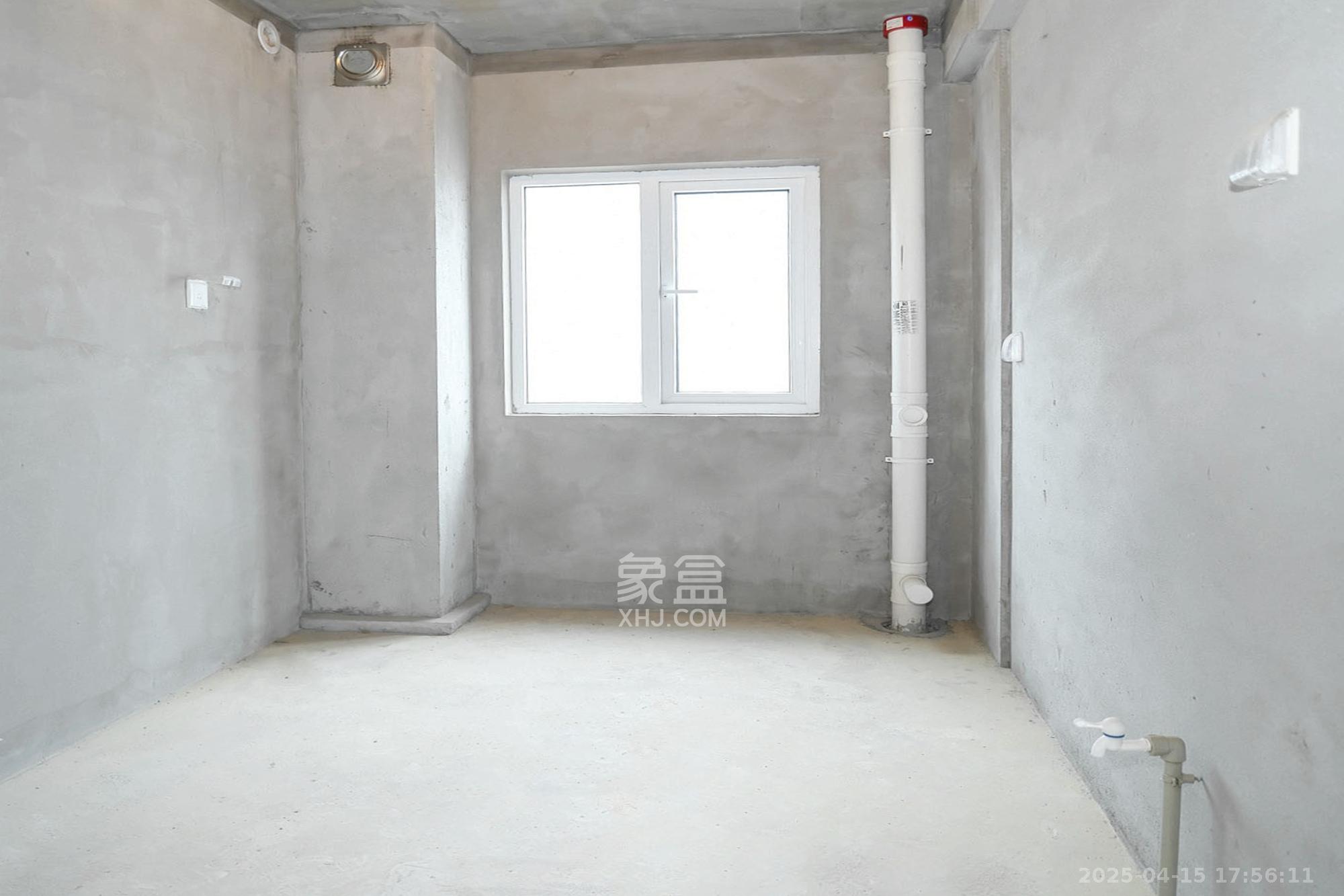 荣盛花语城 3室2厅2卫 89.0万 荣盛花语城 3室2厅2卫 89.0万厨房