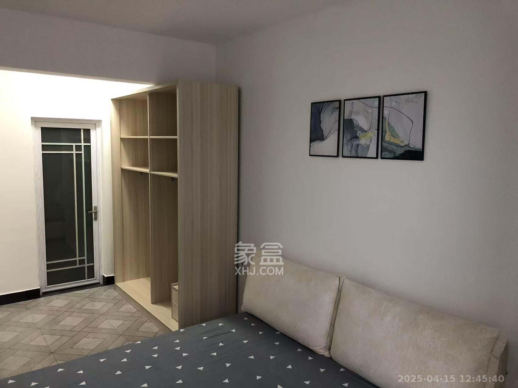 梅溪湖金茂湾  3室2厅2卫    2600.0元/月 梅溪湖金茂湾  3室2厅2卫    2600.0元/月室内图