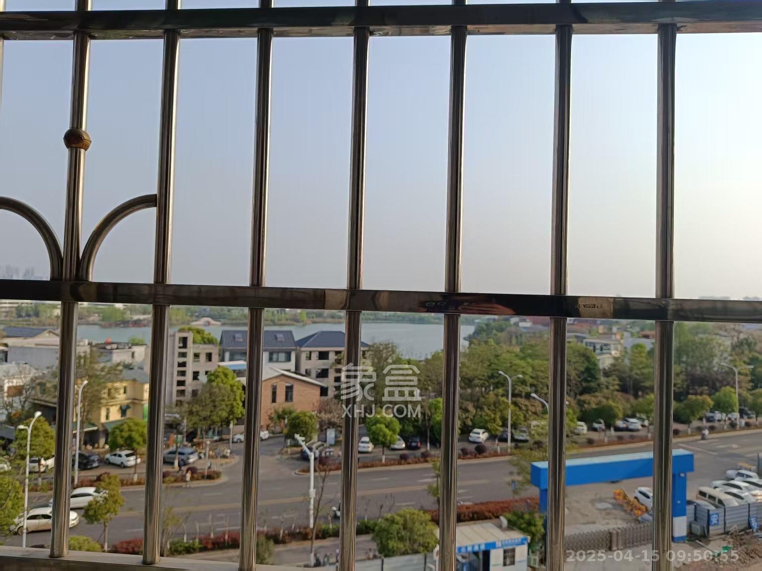 矿山研究院 3室2厅1卫 2200.0元/月 矿山研究院 3室2厅1卫 2200.0元/月室内图