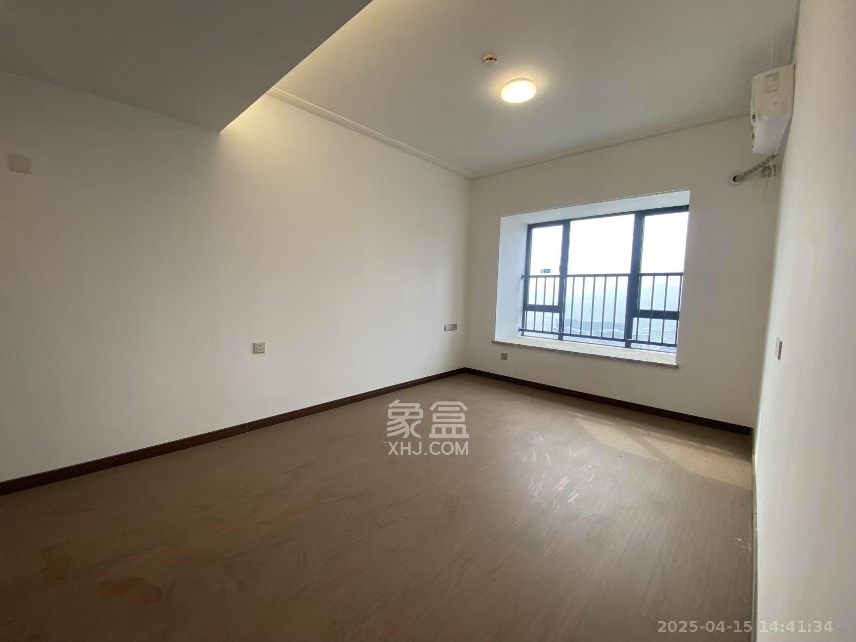 中国铁建湘语梅溪  3室2厅2卫   3200.00元/月室内图1