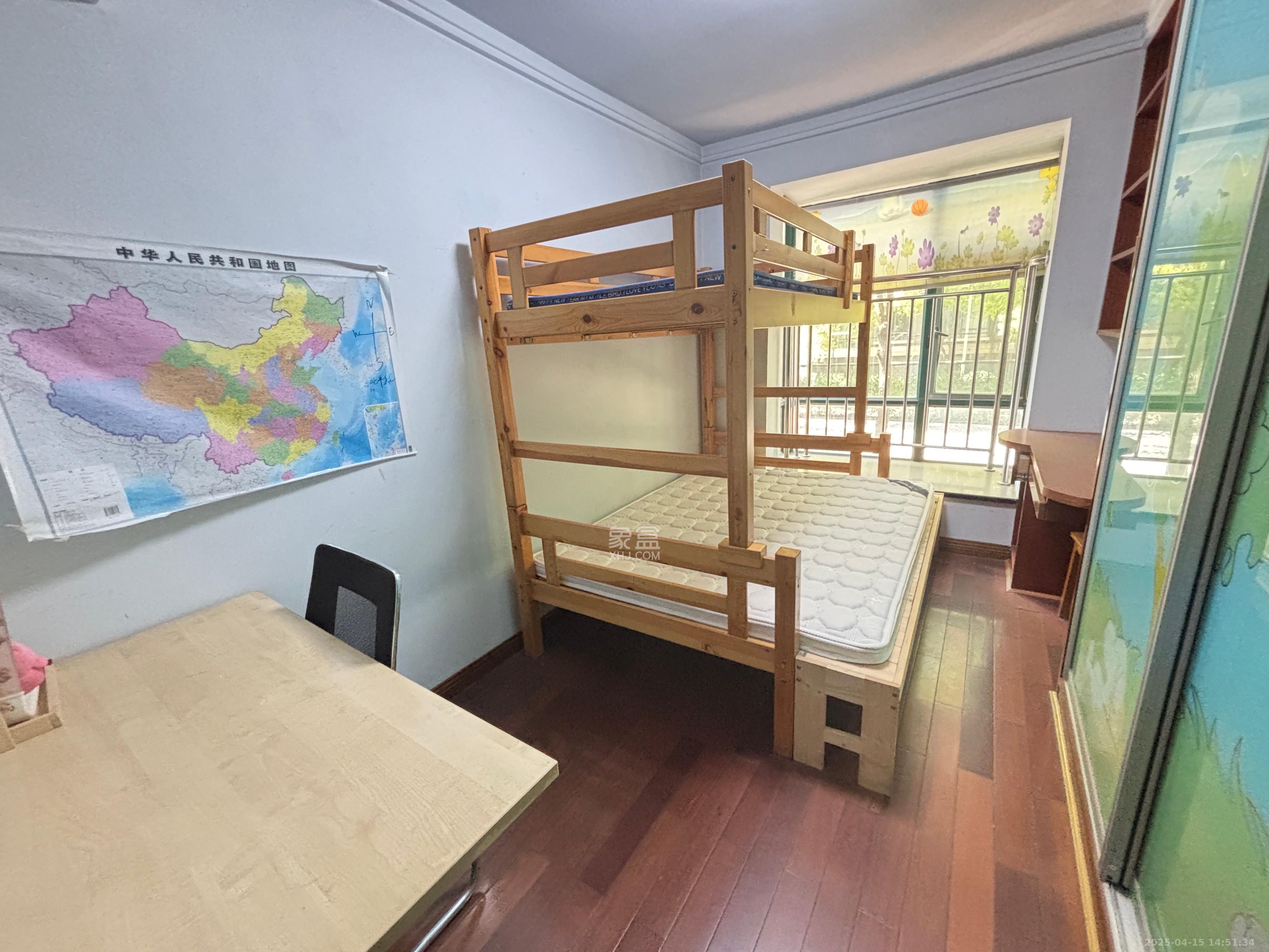 富景园 3室2厅2卫 1800.0元/月 富景园 3室2厅2卫 1800.0元/月室内图