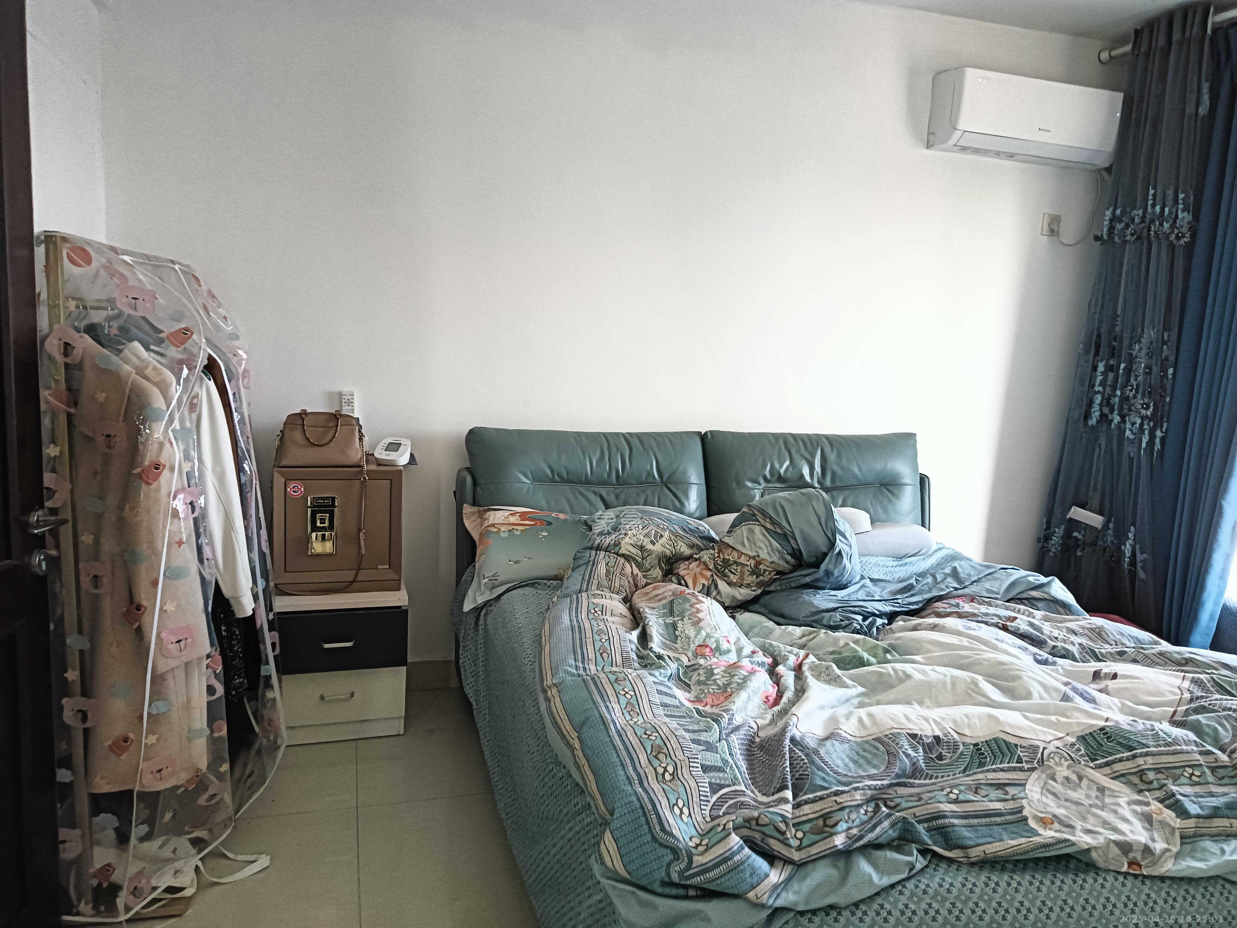 古汉名居 4室2厅2卫 4000.0元/月 古汉名居 4室2厅2卫 4000.0元/月室内图