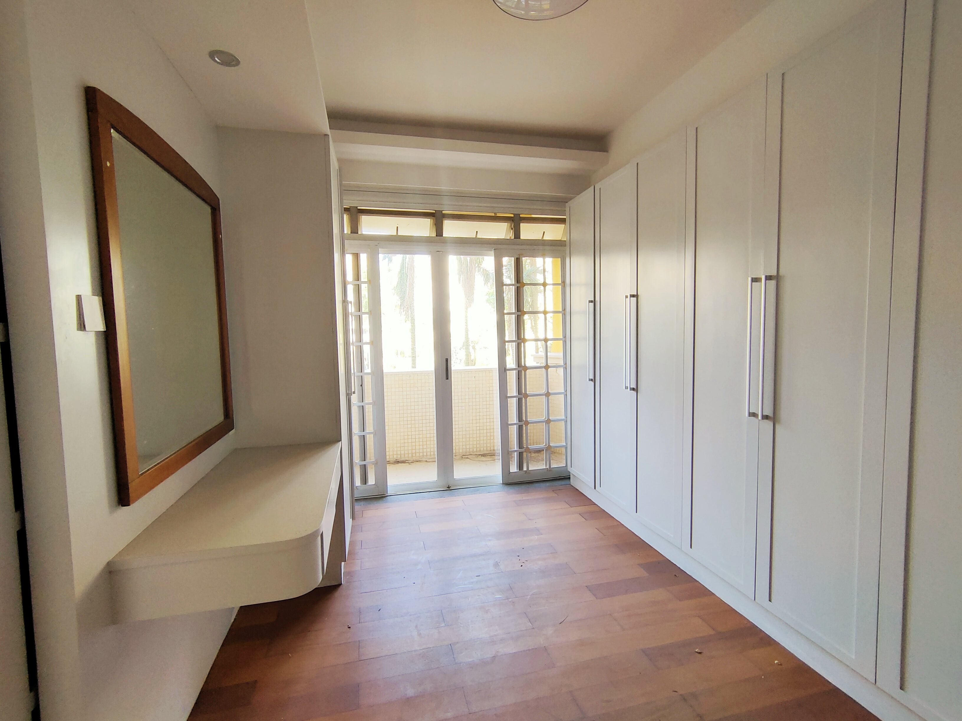 新世界花园一期 4室2厅2卫 352.0万 新世界花园一期 4室2厅2卫 352.0万室内图