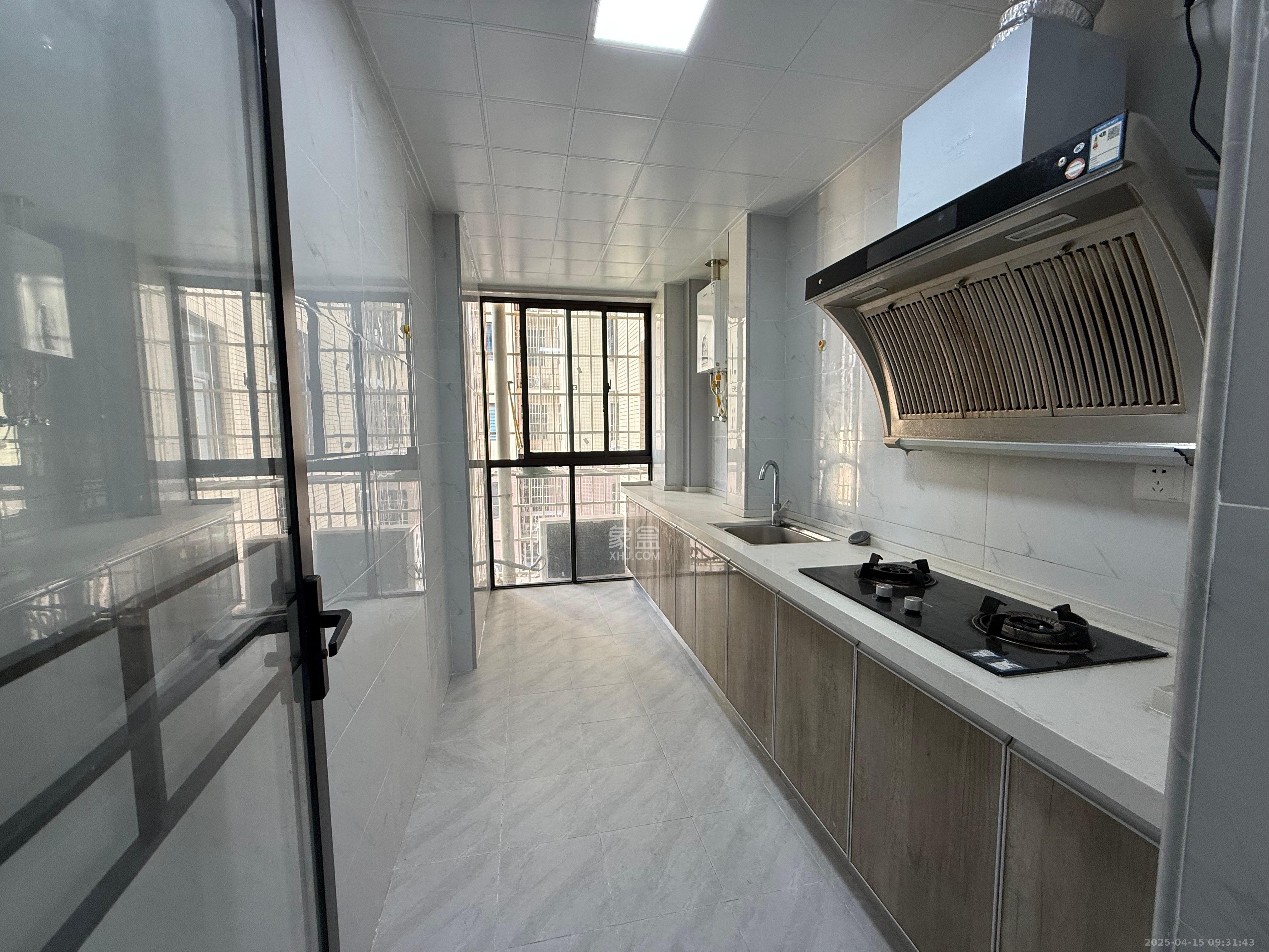 长郡旁牛津街(瑞凯滨江雅苑) 2室1厅1卫 1200.0元/月 长郡旁牛津街(瑞凯滨江雅苑) 2室1厅1卫 1200.0元/月室内图