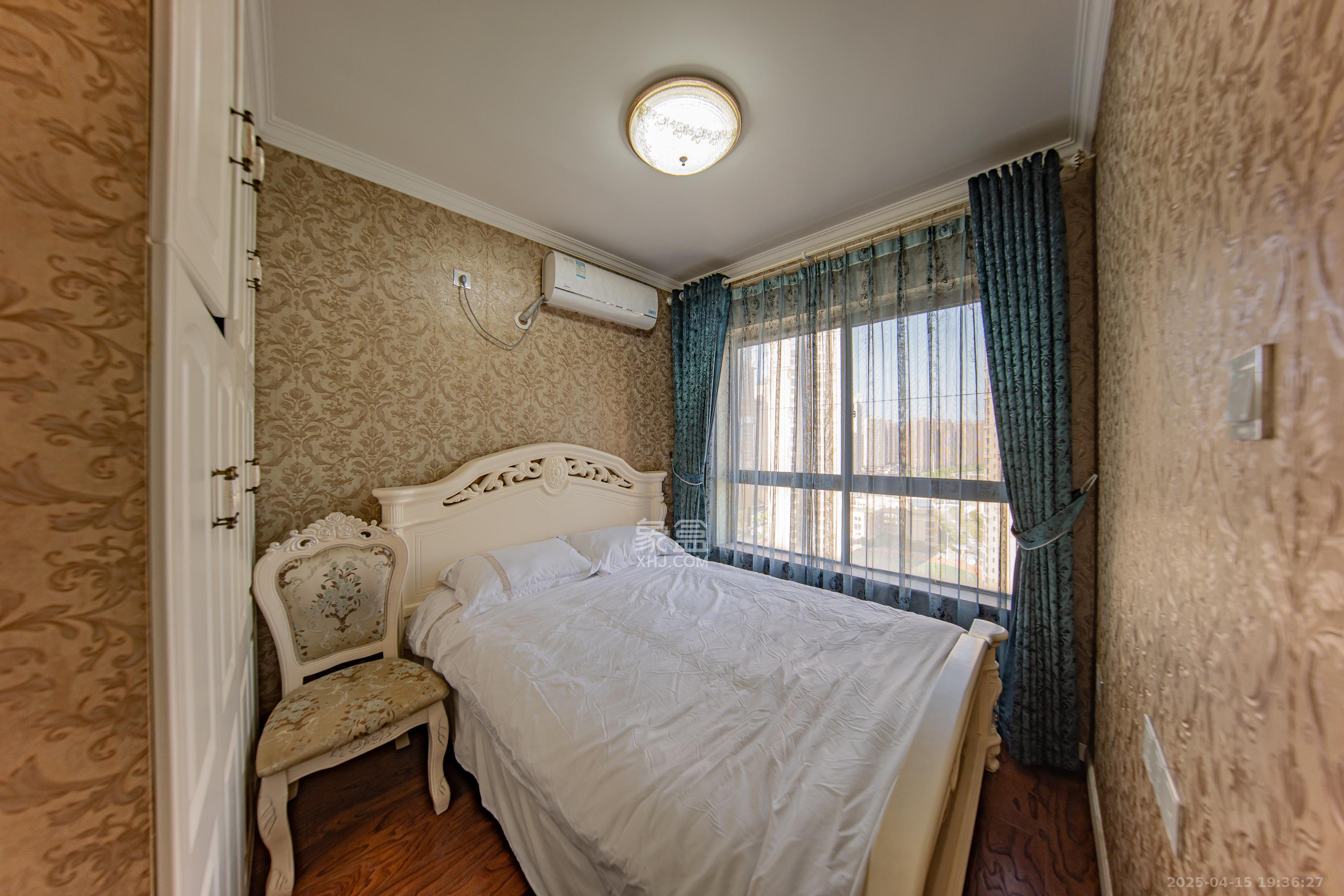 华润橡树湾 2室2厅1卫 60.8万 华润橡树湾 2室2厅1卫 60.8万卧室