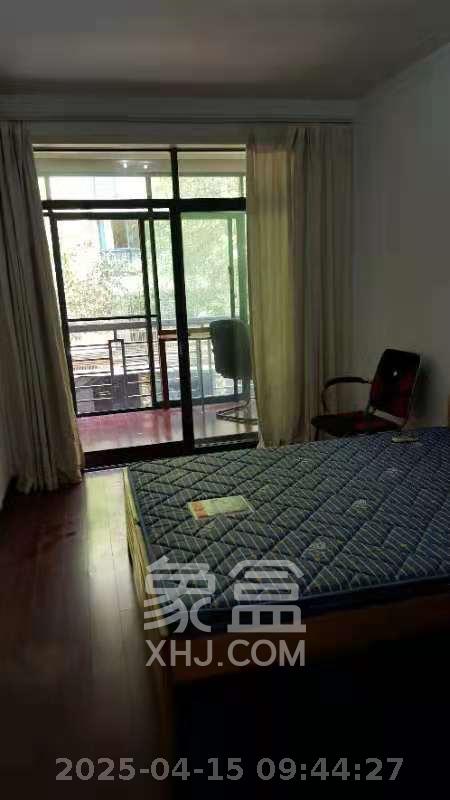 东方新城 3室2厅2卫 2700.0元/月 东方新城 3室2厅2卫 2700.0元/月室内图