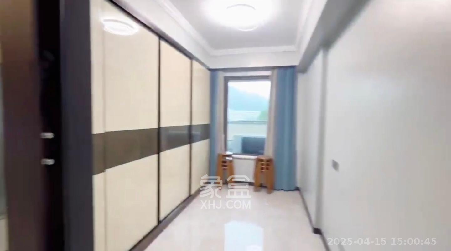 佳兆业云顶梅溪湖（佳兆业梅溪荟）  4室2厅2卫    5800.0元/月室内图