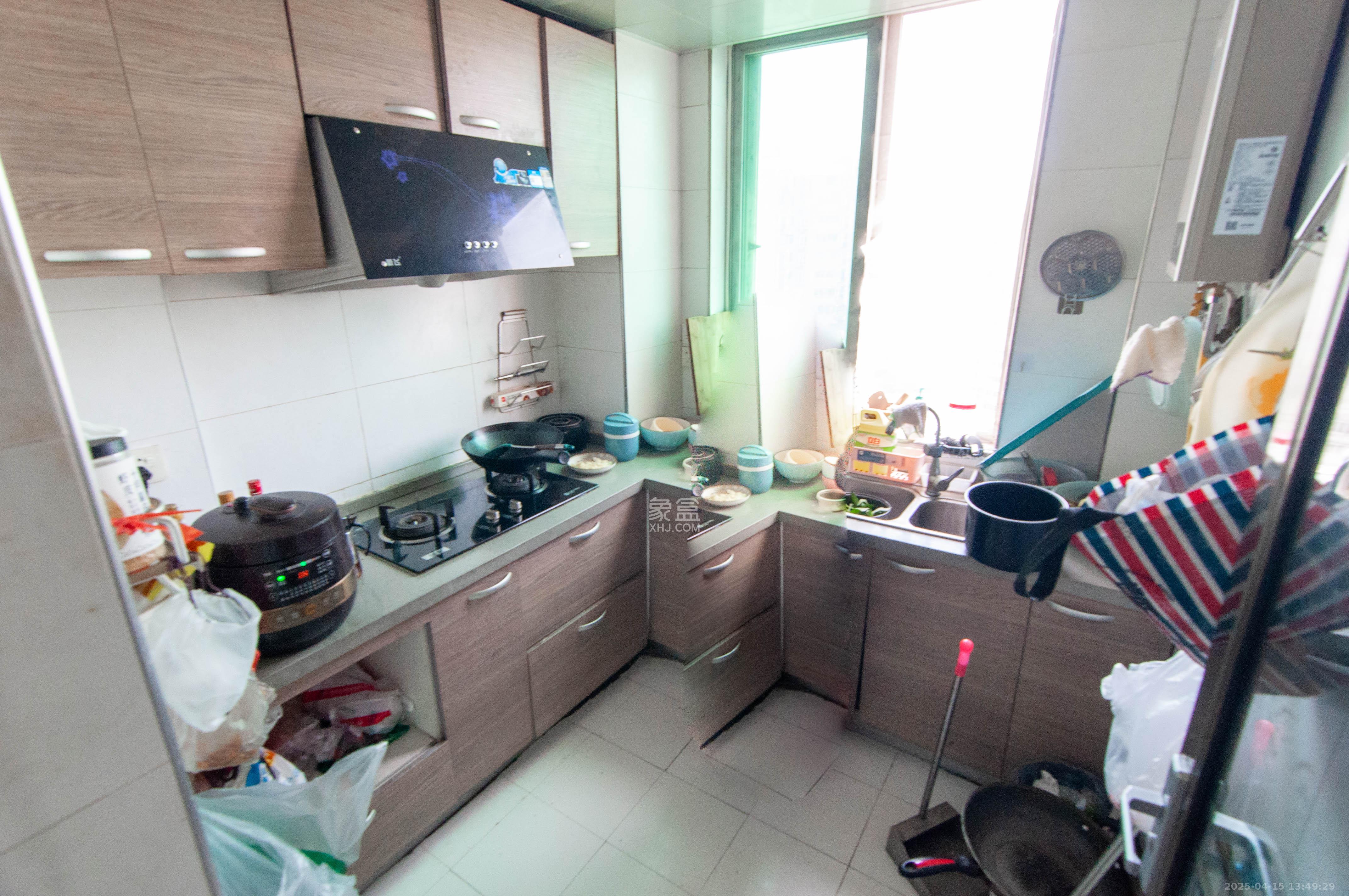 格林星城 3室2厅1卫 95.0万 格林星城 3室2厅1卫 95.0万厨房