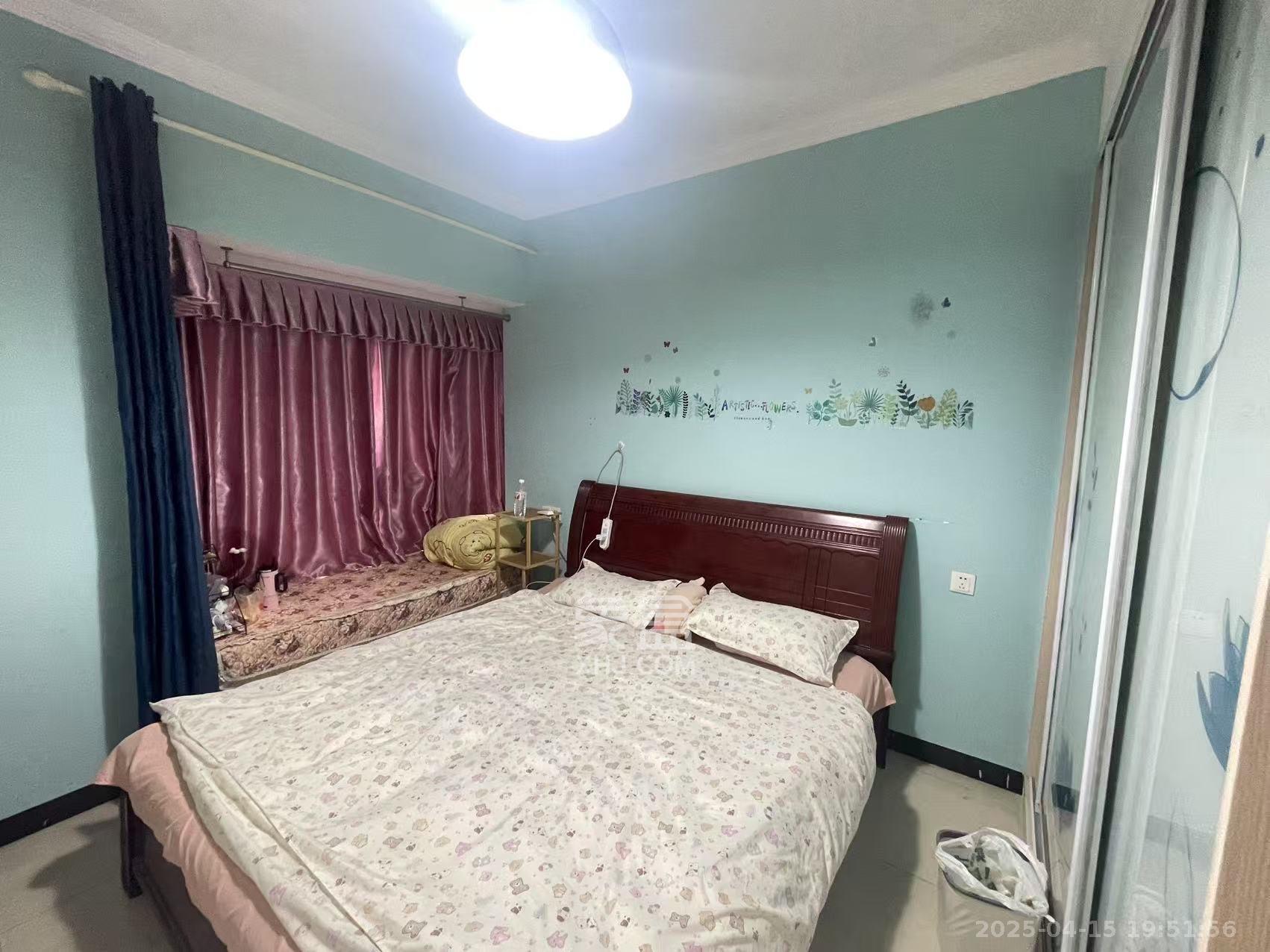 家兴苑 3室1厅1卫 2000.0元/月 家兴苑 3室1厅1卫 2000.0元/月室内图