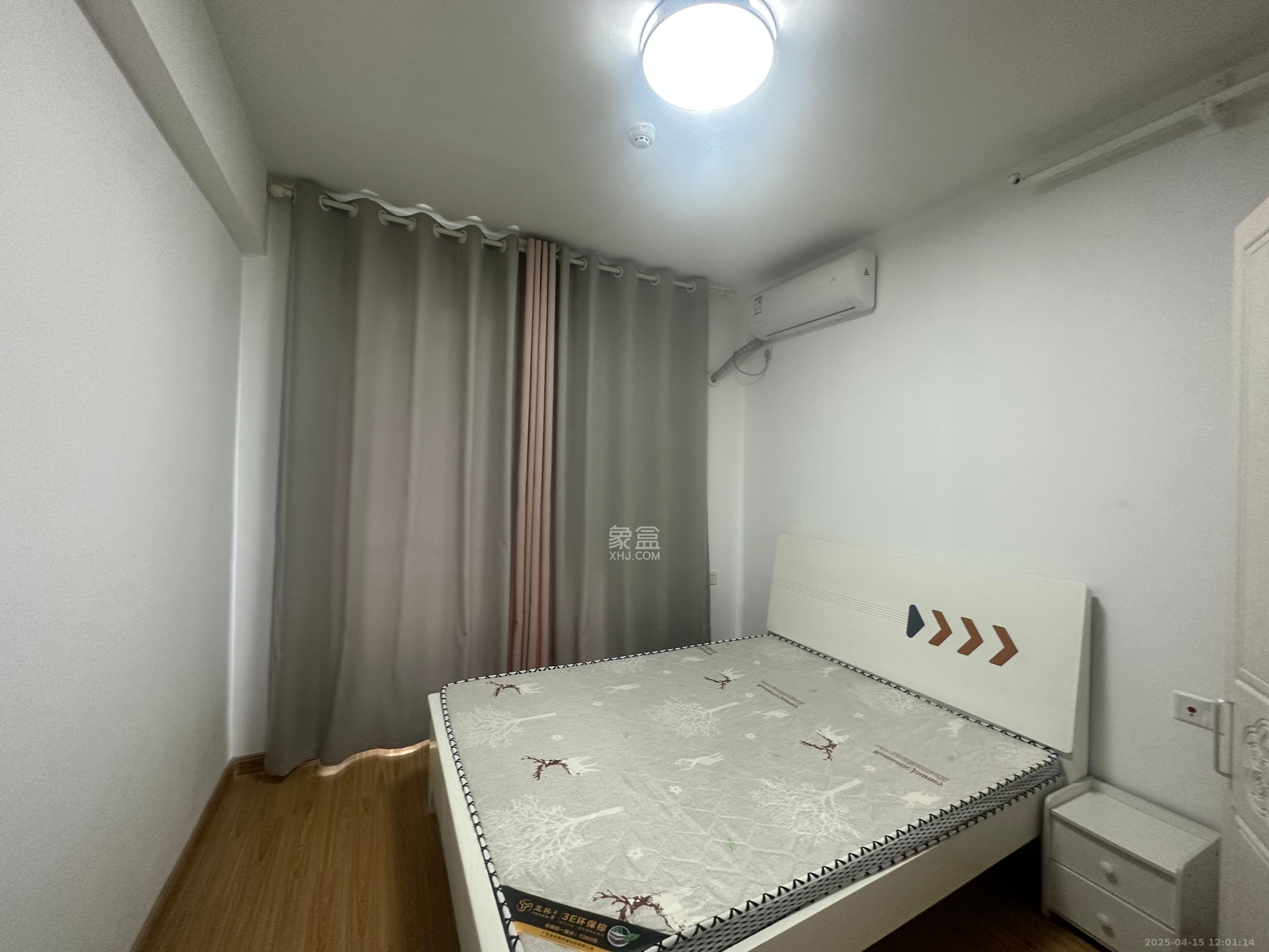 保利天禧D区  3室2厅2卫   3300.00元/月室内图