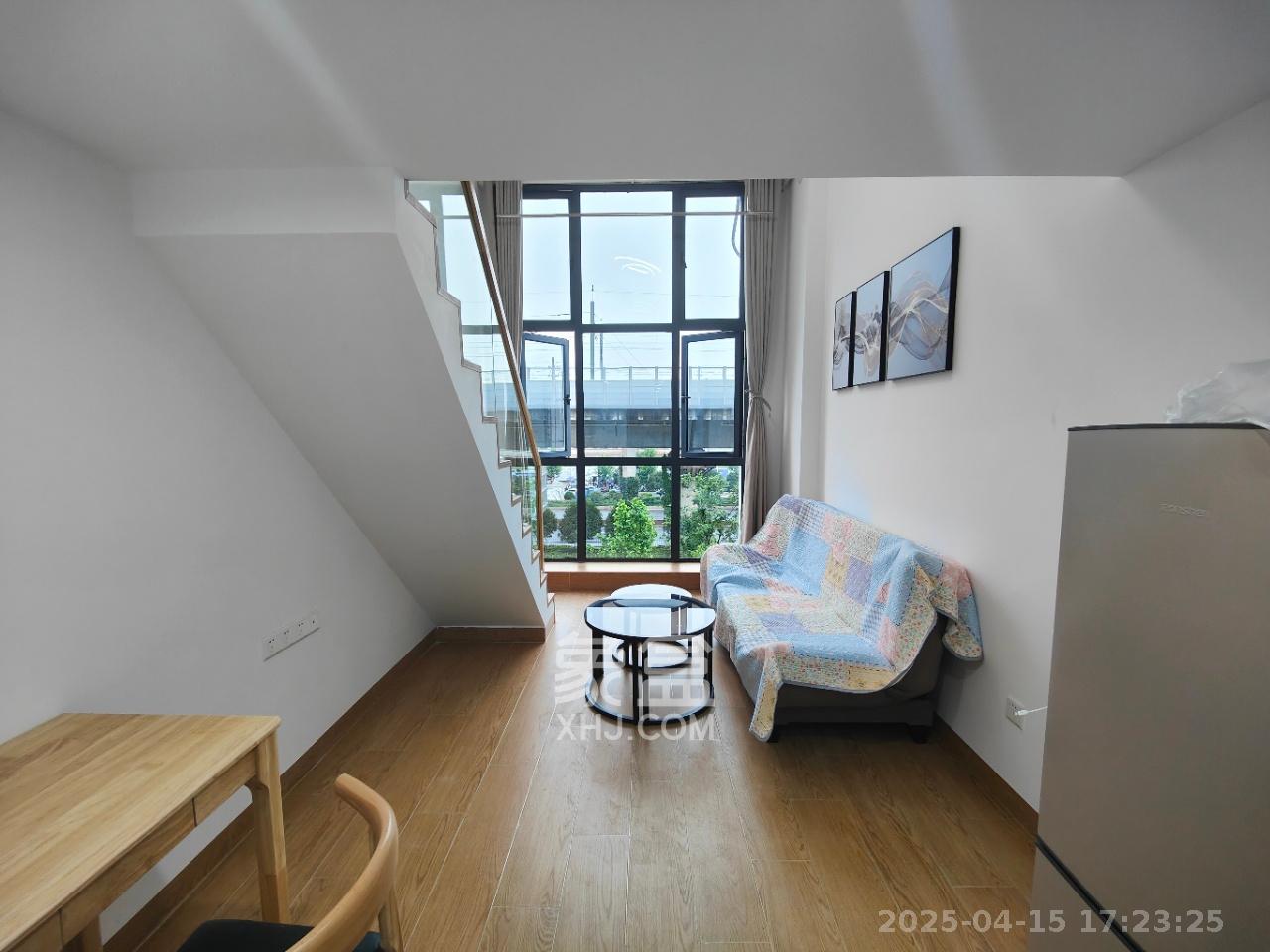 新长海D1站 1室1厅1卫 1500.0元/月 新长海D1站 1室1厅1卫 1500.0元/月室内图