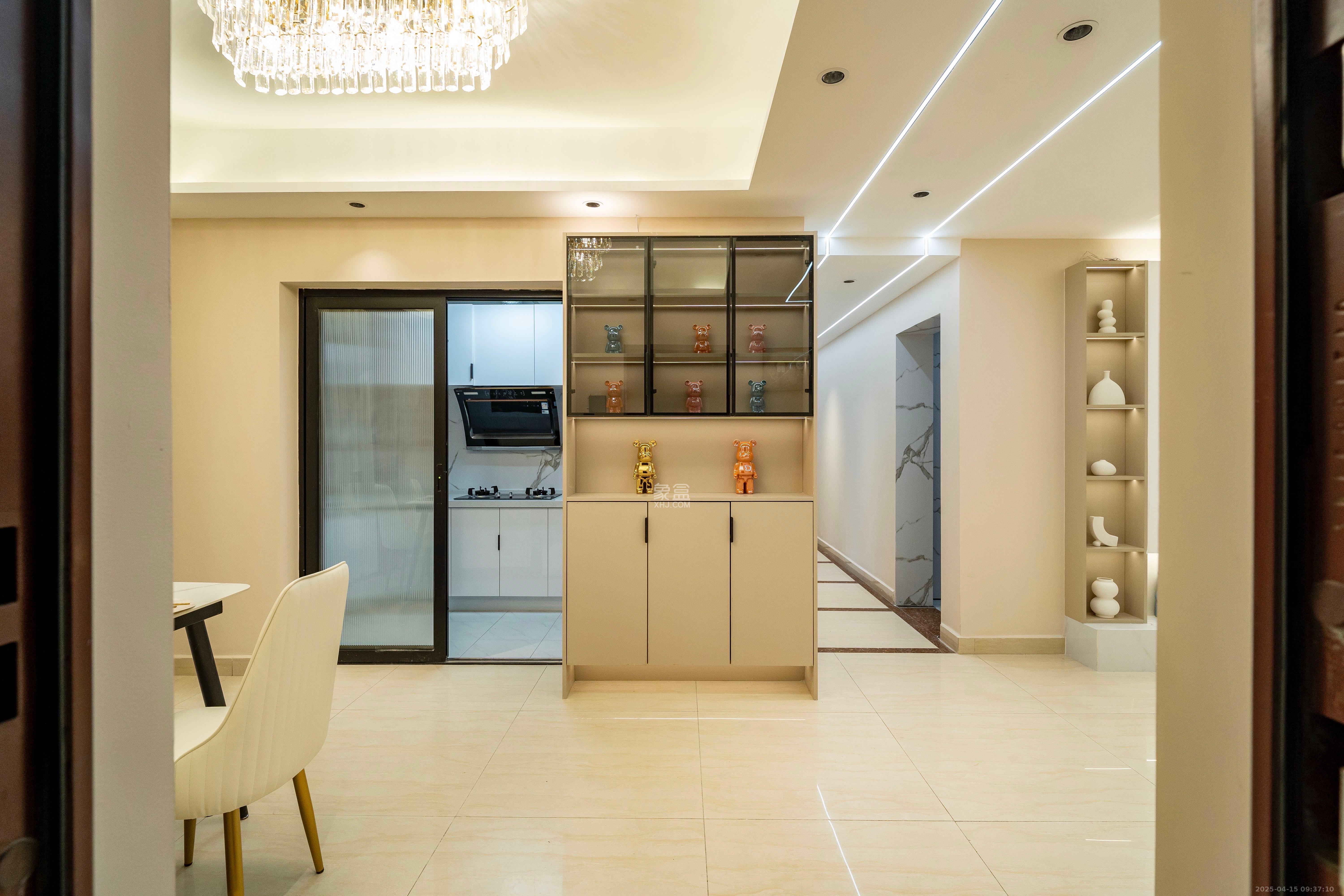 万象凯旋湾  3室2厅2卫    4500.0元/月 万象凯旋湾  3室2厅2卫    4500.0元/月室内图