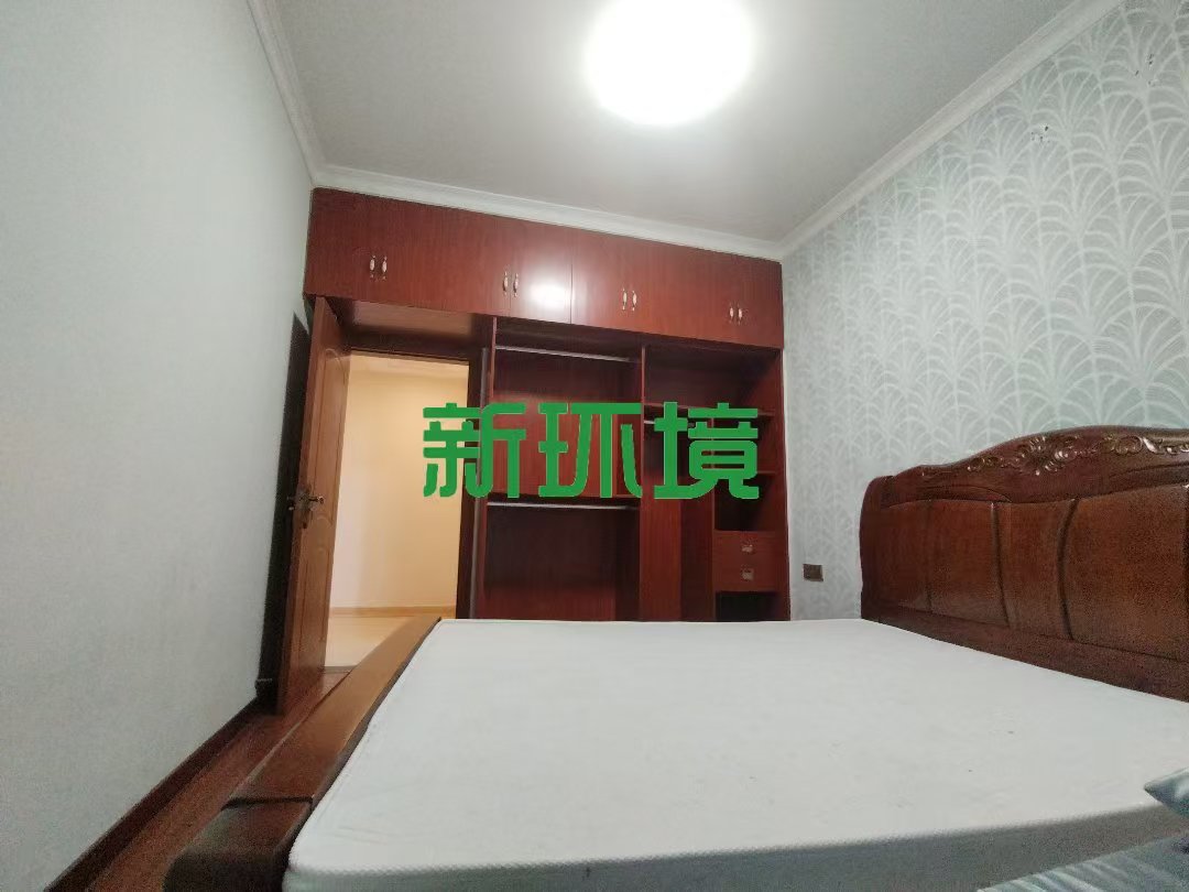 天门壹号 3室2厅2卫 1600.0元/月 天门壹号 3室2厅2卫 1600.0元/月室内图