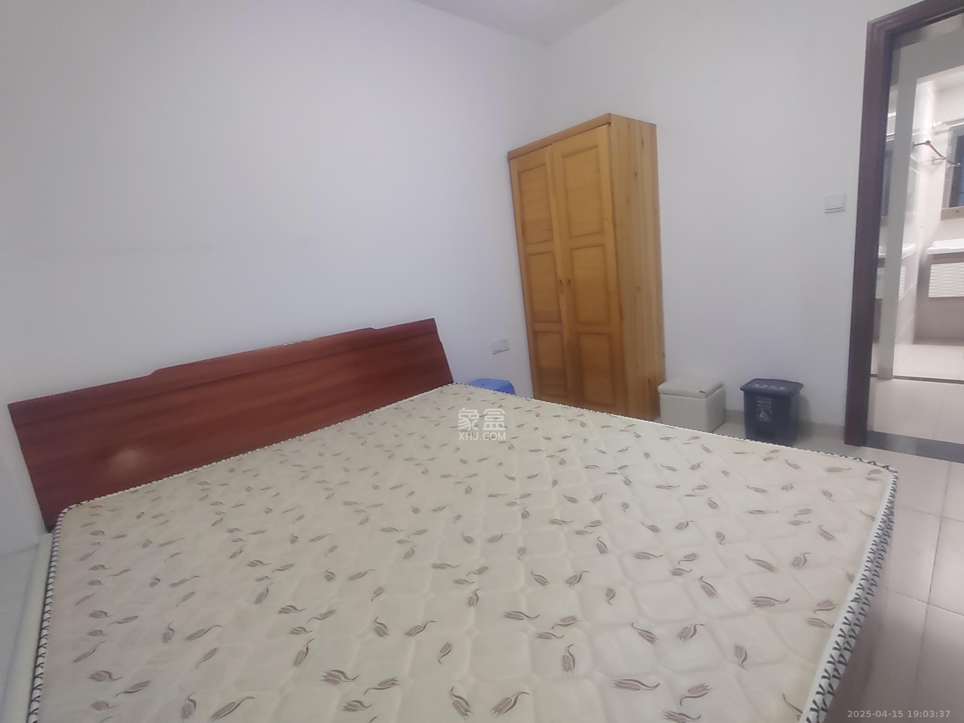 荣盛花语馨苑 2室2厅1卫 1900.0元/月 荣盛花语馨苑 2室2厅1卫 1900.0元/月室内图